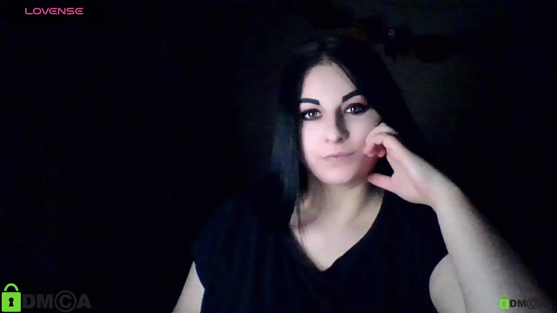 Gallery image thumbnail from Snake_Li's myfreecams stream on, 11/11/2025, 14:52 image 12 of 20