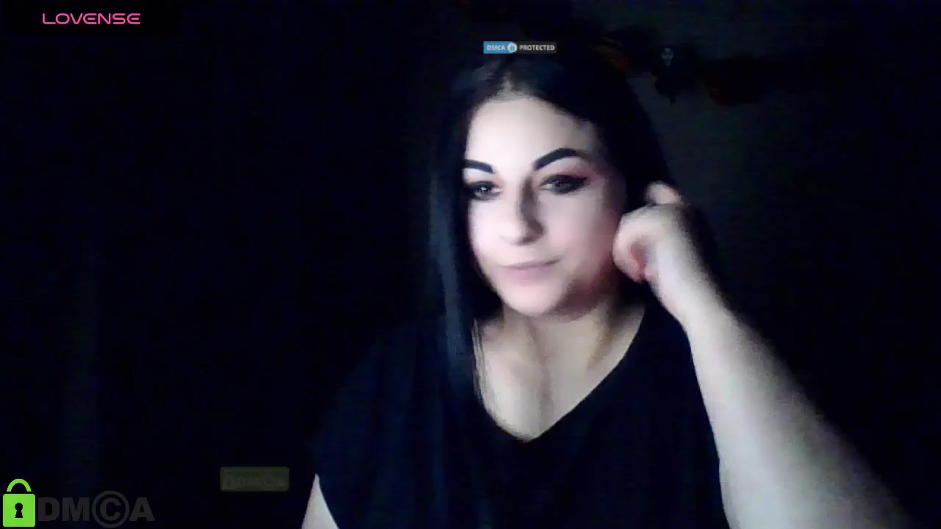 Gallery image thumbnail from Snake_Li's myfreecams stream on, 11/11/2025, 14:52 image 3 of 20