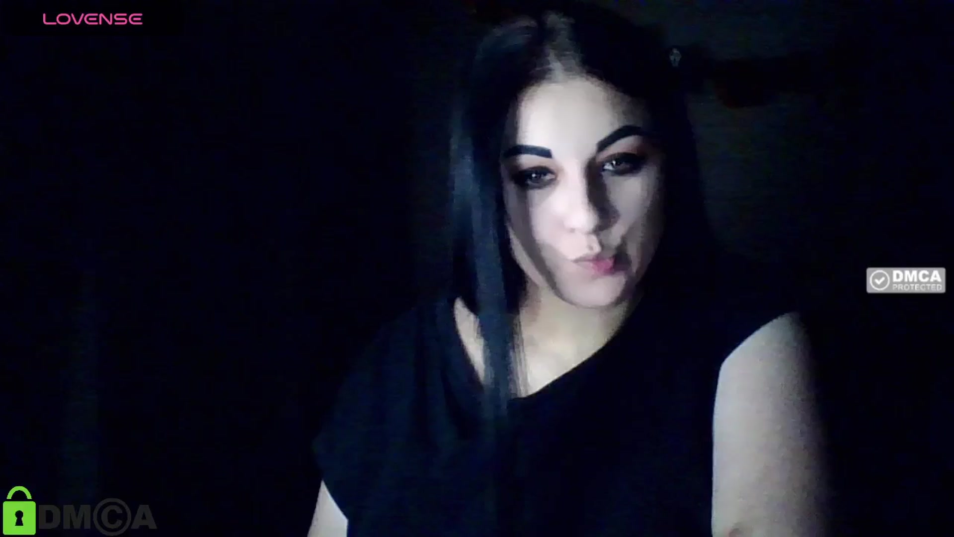 Gallery image thumbnail from Snake_Li's myfreecams stream on, 11/11/2025, 14:52 image 6 of 20