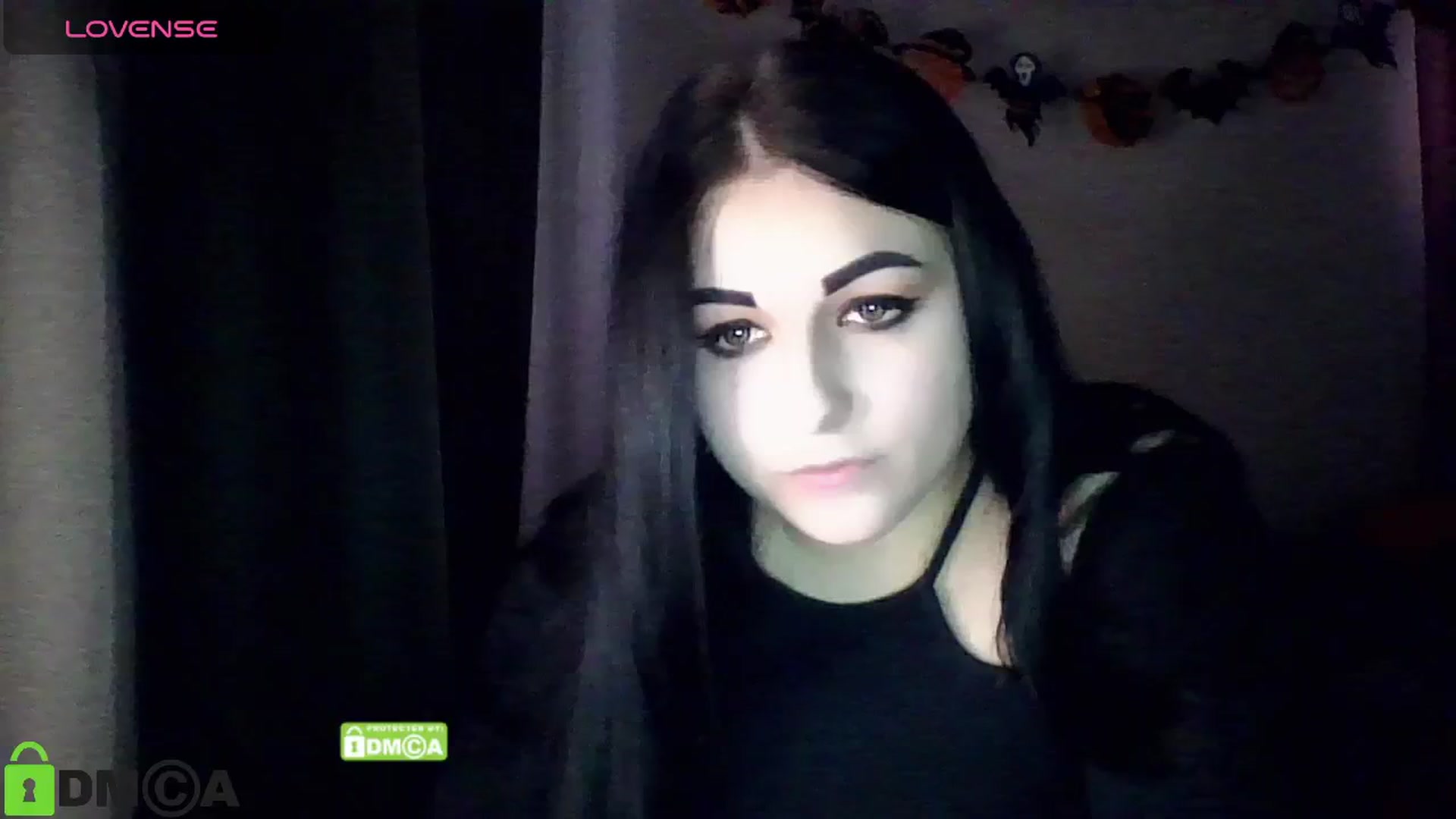 Gallery image thumbnail from Snake_Li's myfreecams stream on, 11/13/2025, 13:06 image 15 of 20