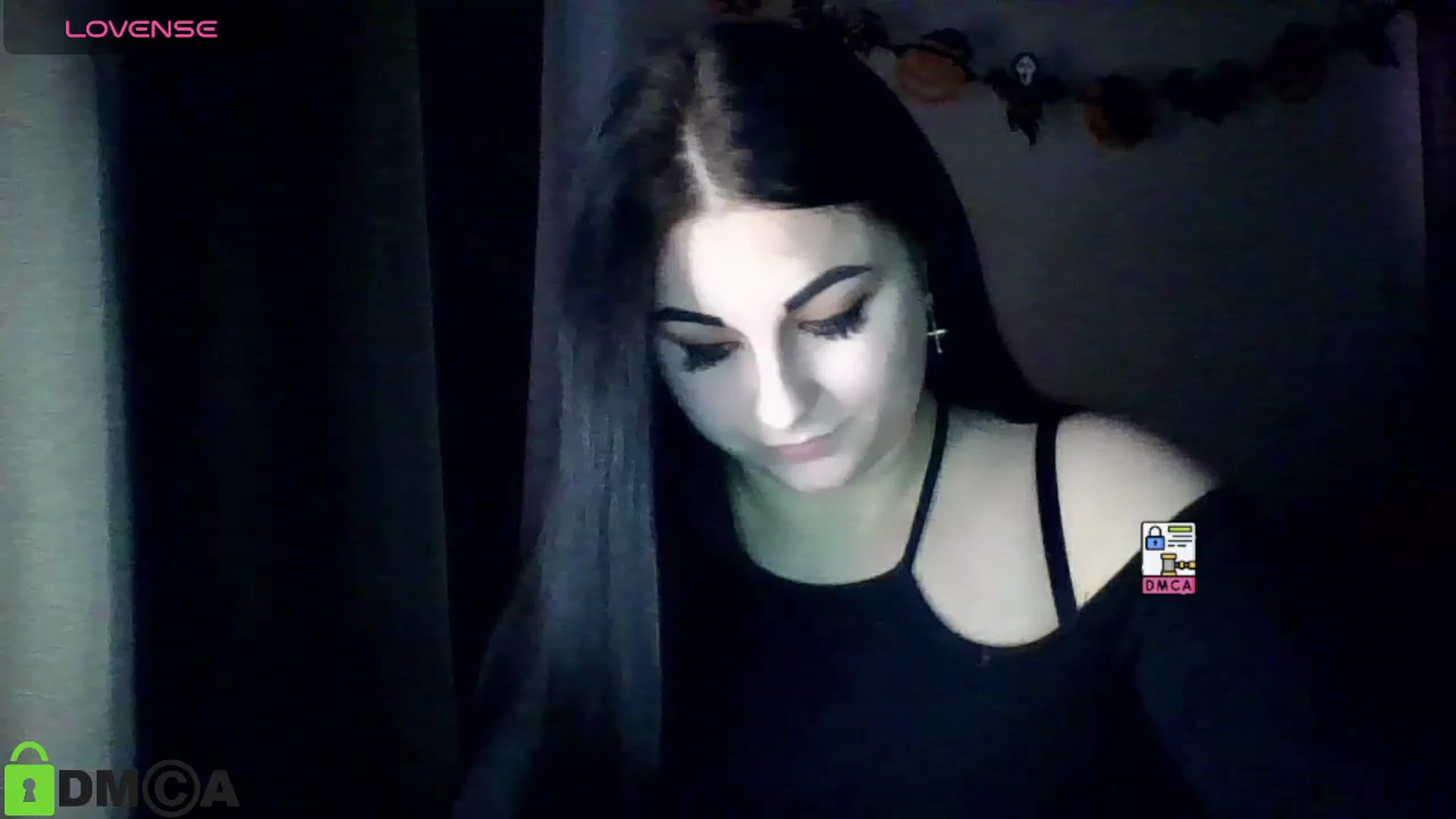 Gallery image thumbnail from Snake_Li's myfreecams stream on, 11/13/2025, 13:41 image 10 of 20