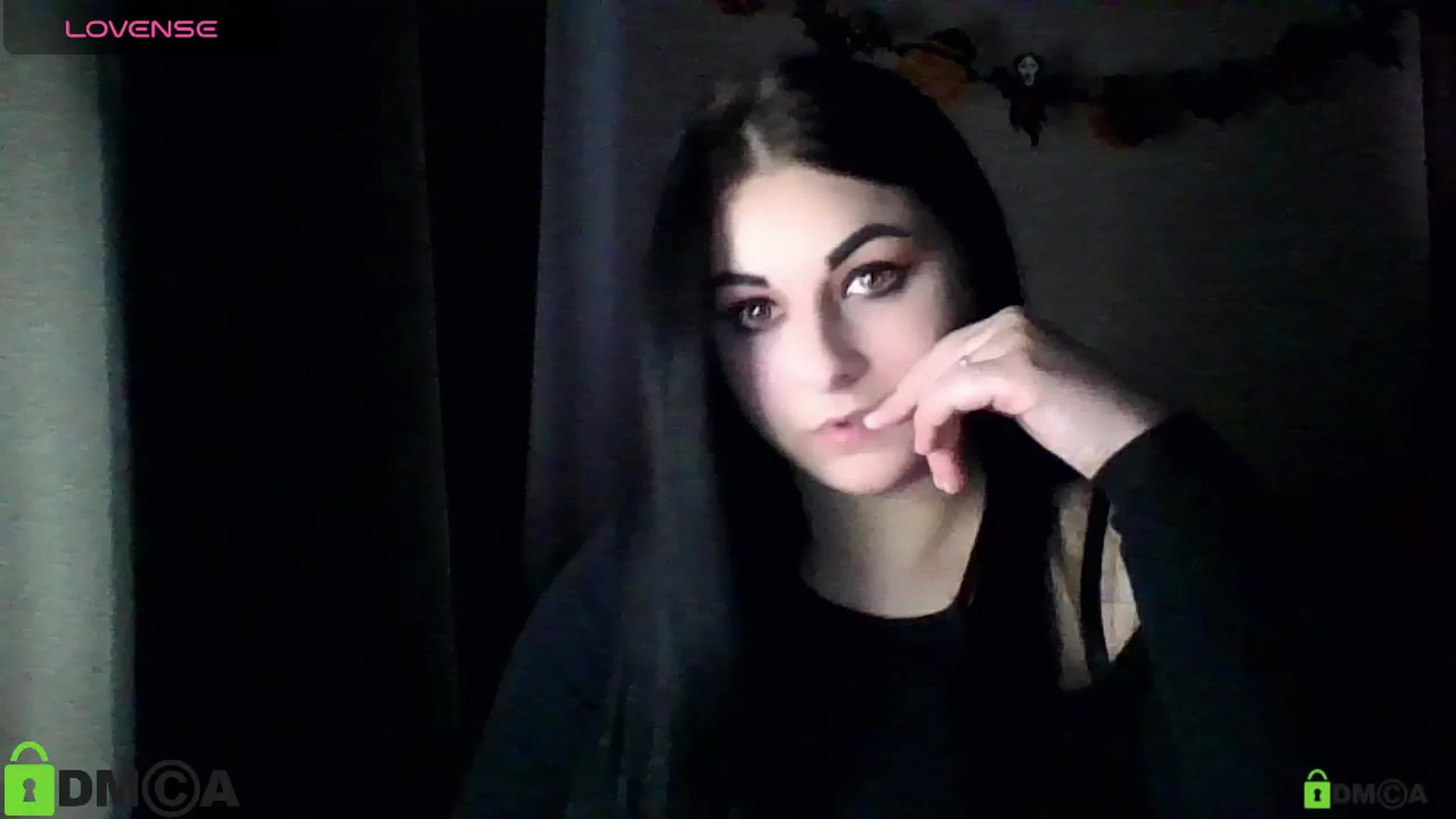 Gallery image thumbnail from Snake_Li's myfreecams stream on, 11/13/2025, 13:41 image 19 of 20