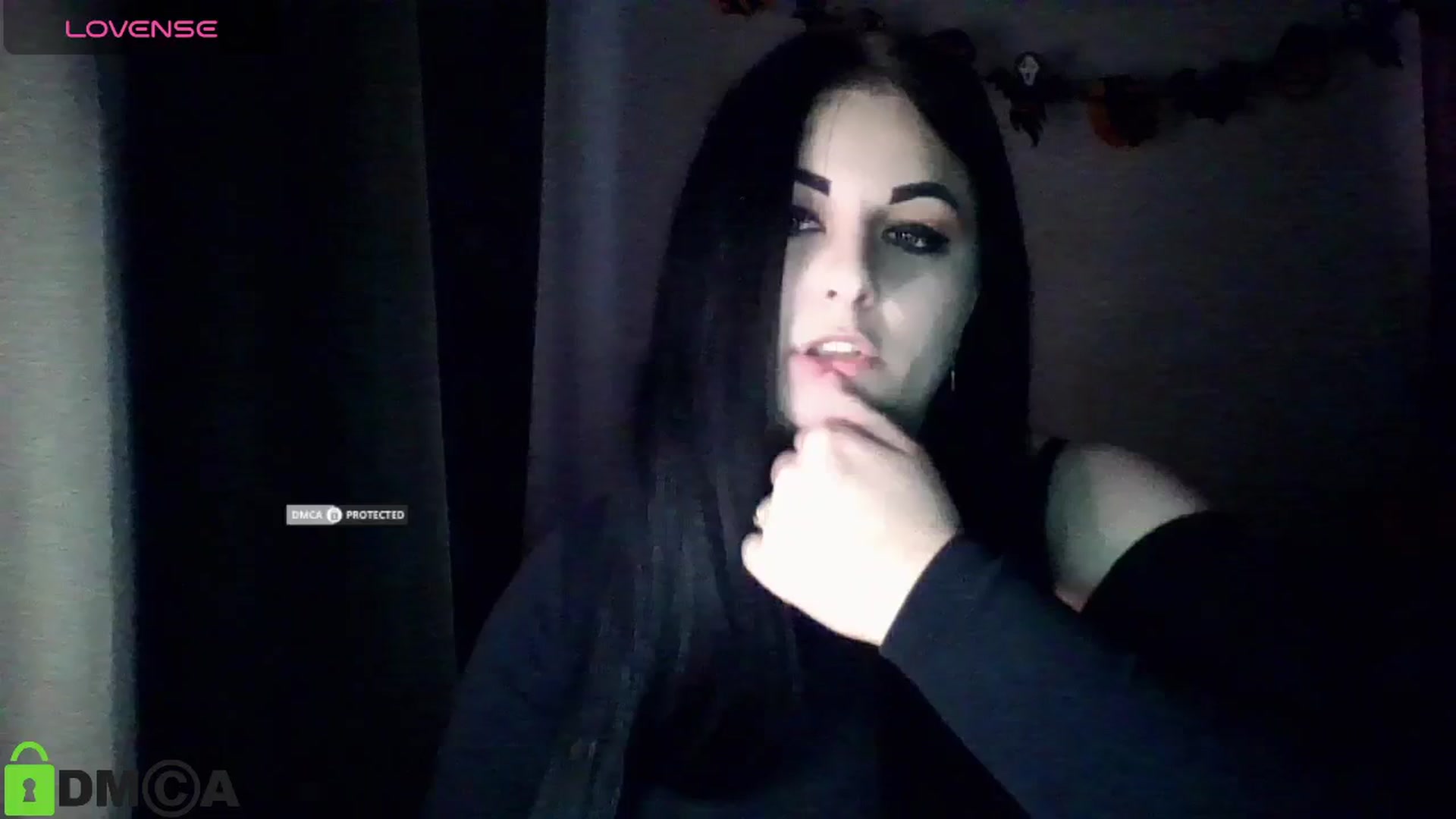 Gallery image thumbnail from Snake_Li's myfreecams stream on, 11/13/2025, 13:41 image 18 of 20