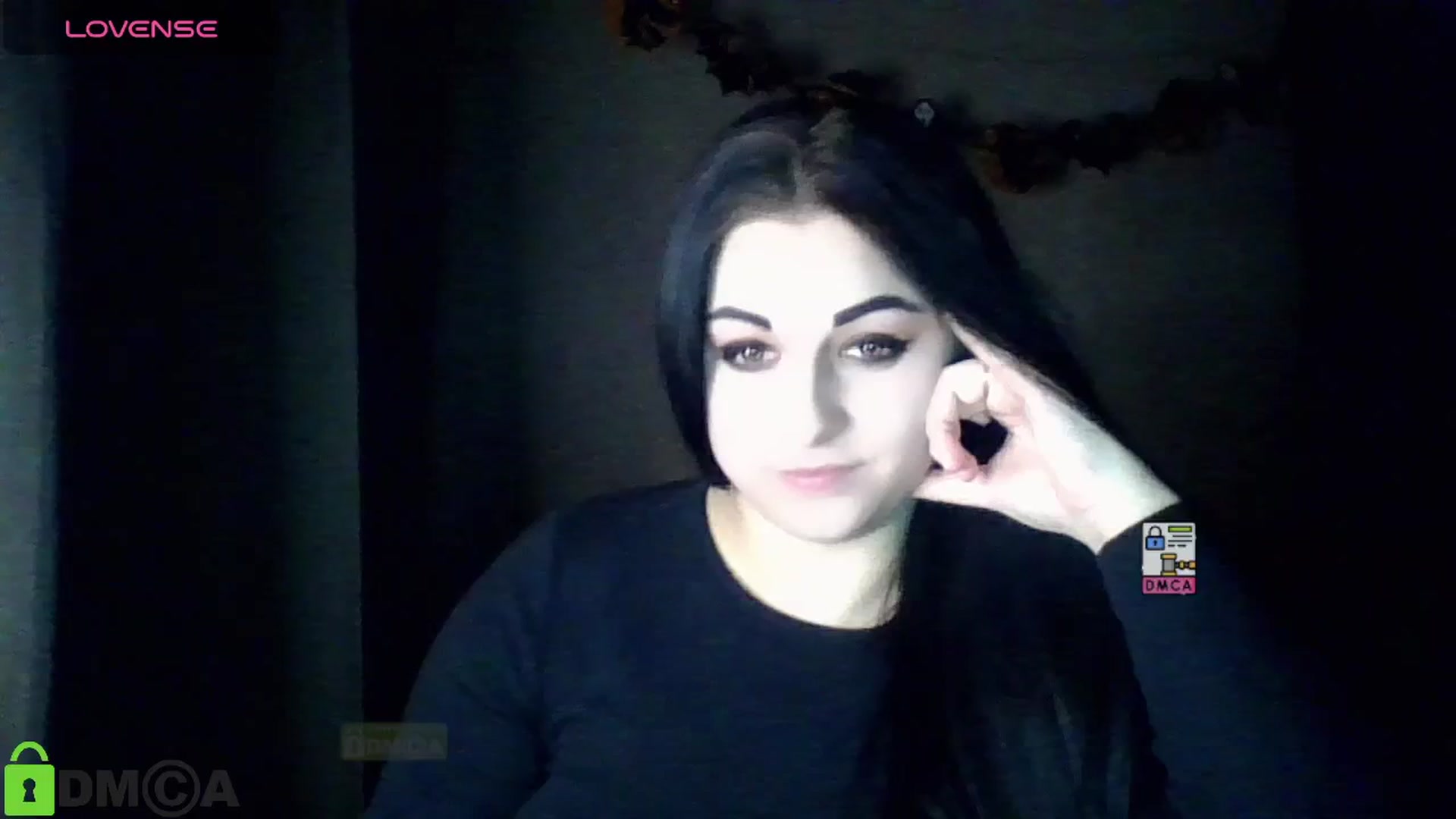 Gallery image thumbnail from Snake_Li's myfreecams stream on, 11/14/2025, 15:37 image 16 of 20