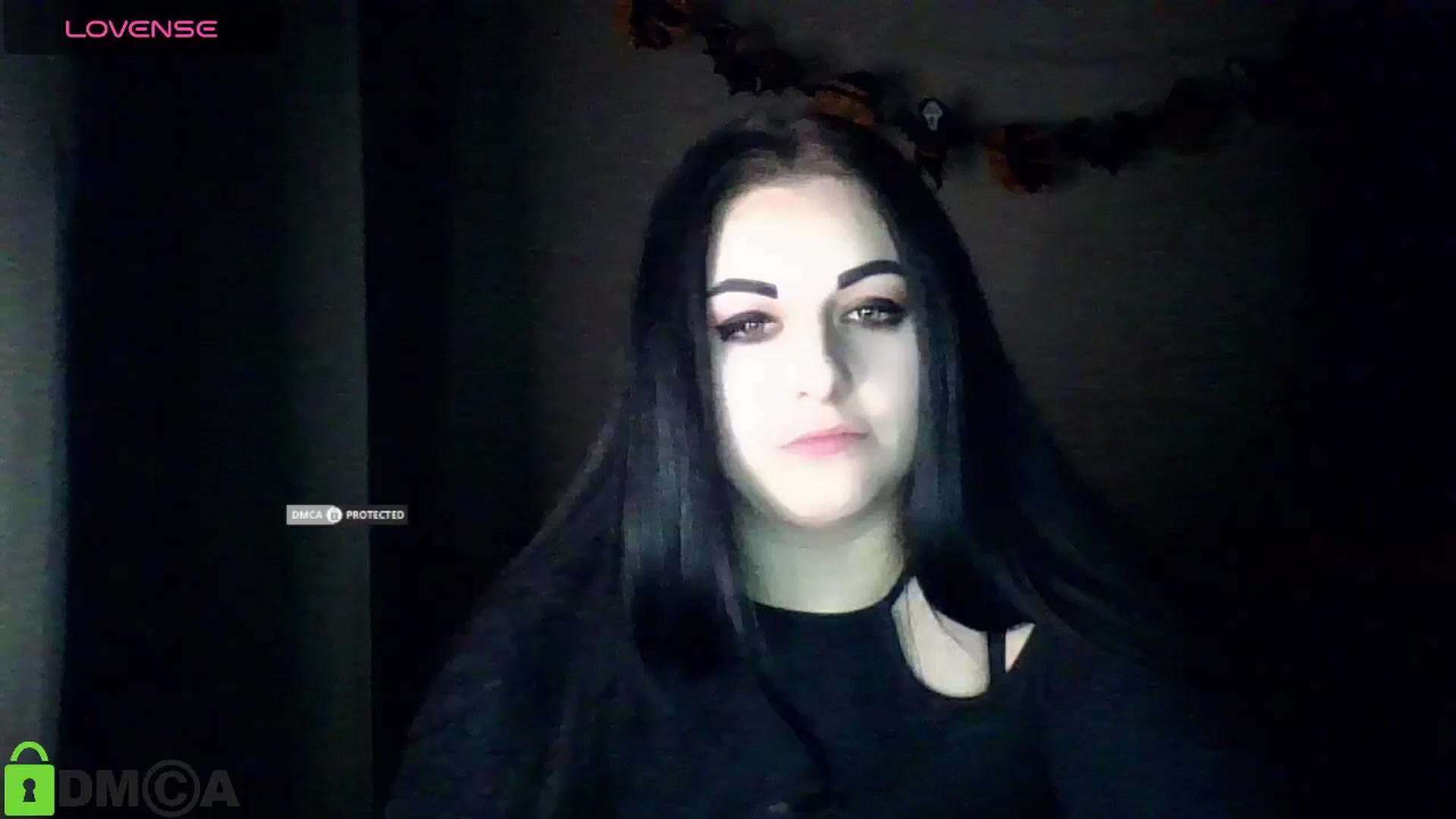 Gallery image thumbnail from Snake_Li's myfreecams stream on, 11/14/2025, 15:37 image 7 of 20