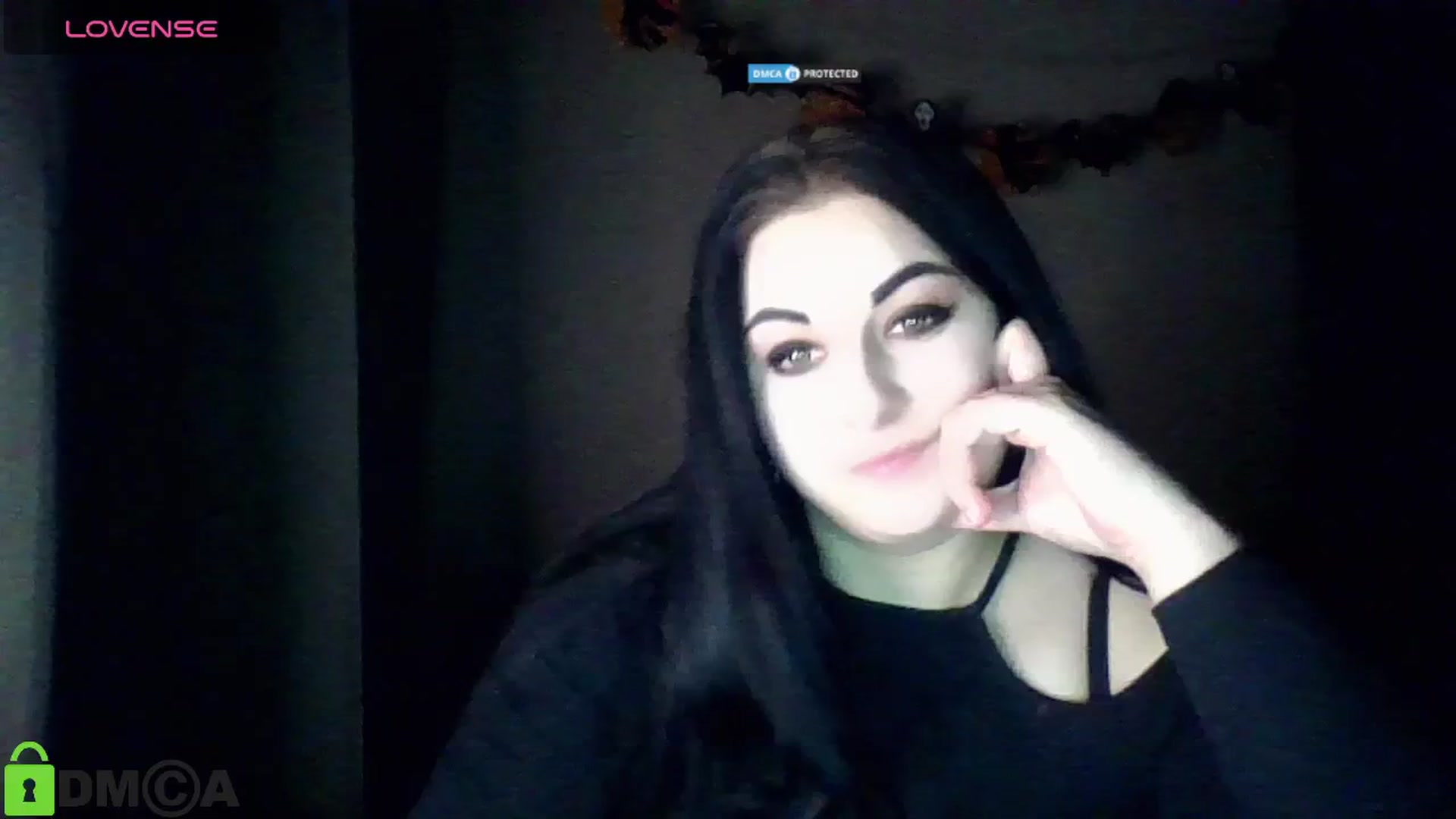 Gallery image thumbnail from Snake_Li's myfreecams stream on, 11/14/2025, 15:37 image 10 of 20