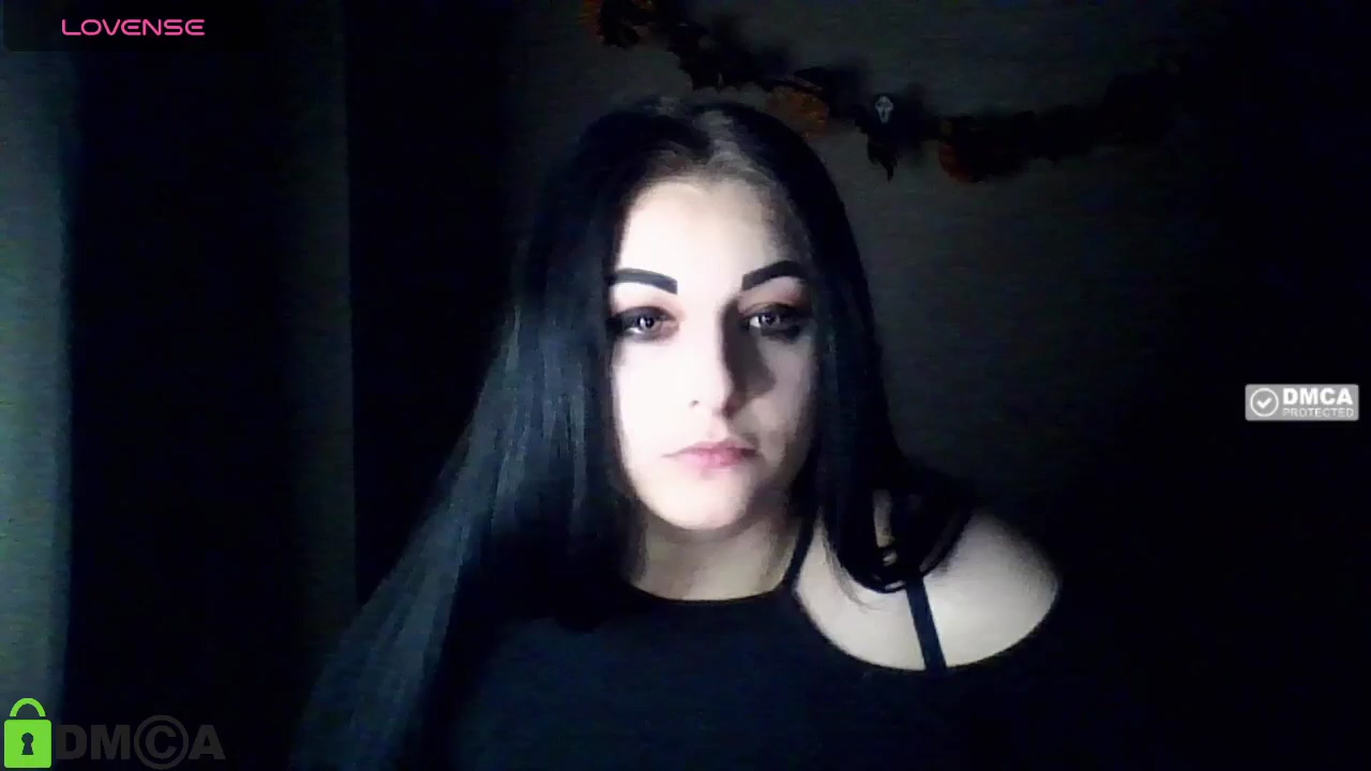 Gallery image thumbnail from Snake_Li's myfreecams stream on, 11/14/2025, 15:37 image 3 of 20