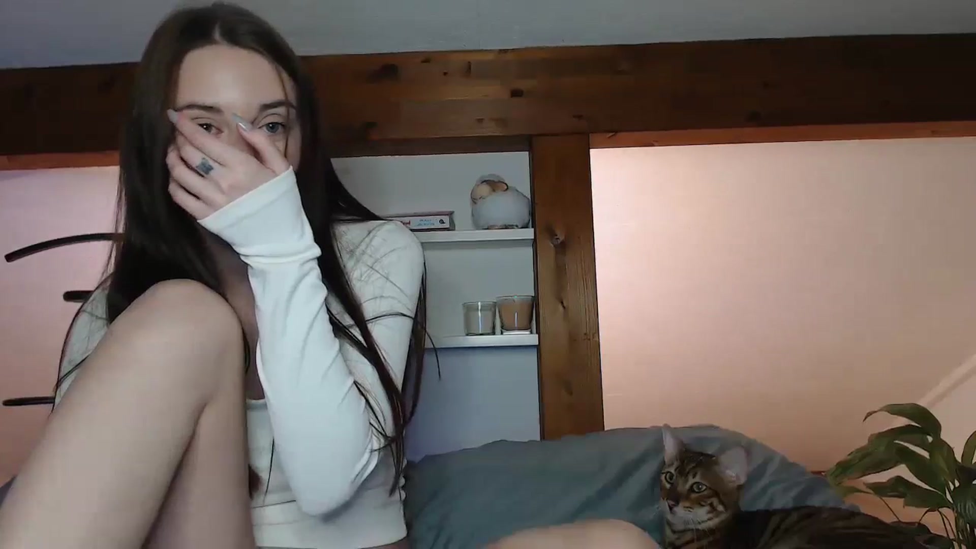 Gallery image thumbnail from Snake_lady's myfreecams stream on, 12/04/2023, 18:52 image 16 of 20
