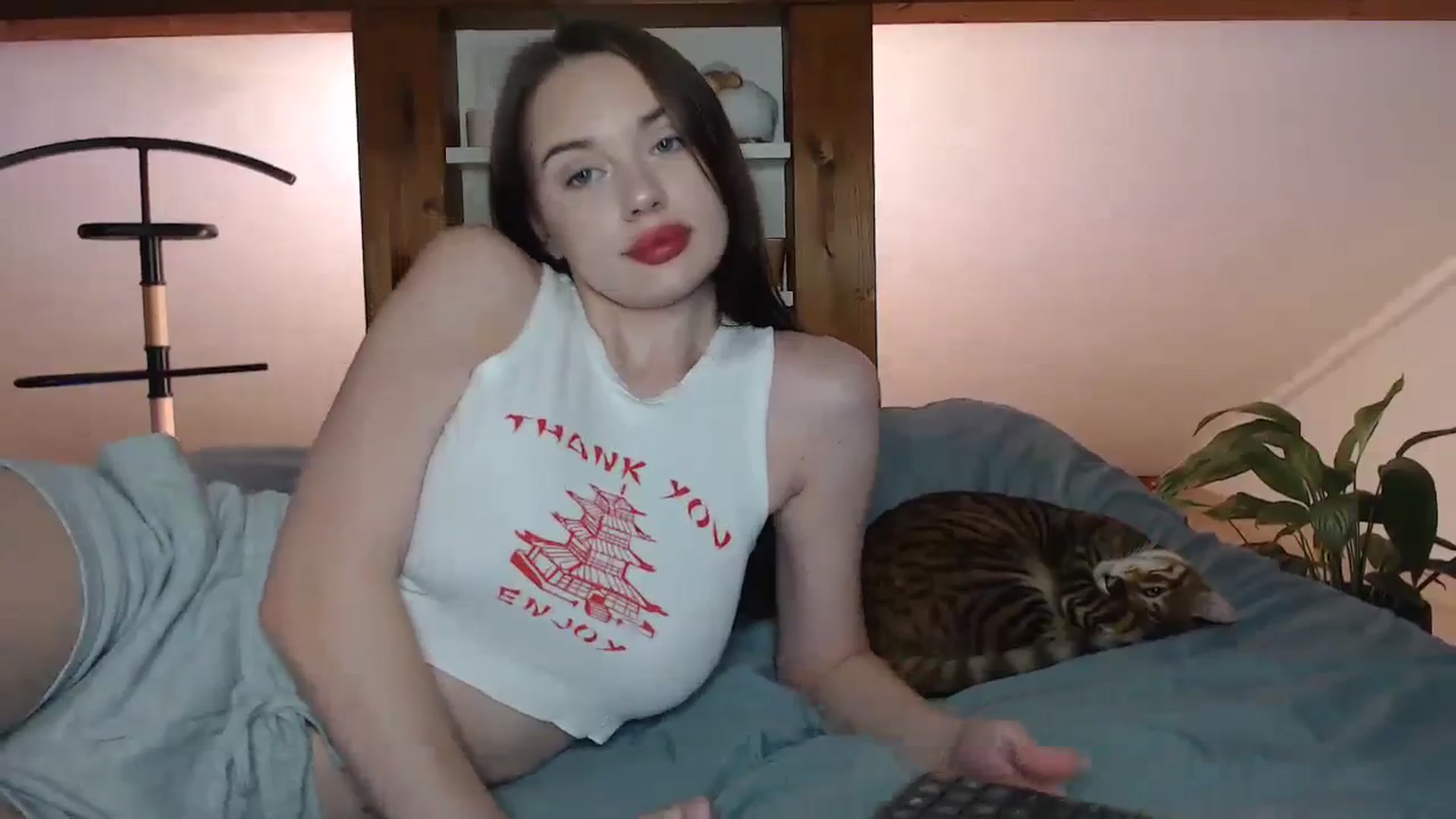 Gallery image thumbnail from Snake_lady's myfreecams stream on, 12/23/2023, 17:05 image 19 of 20