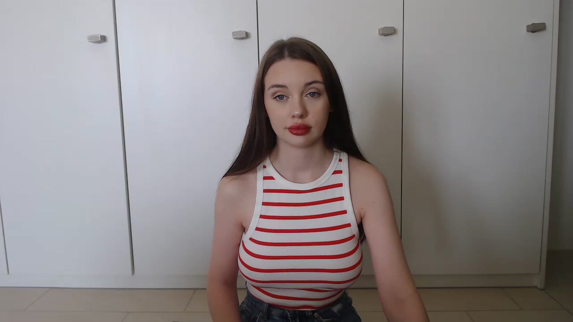 Gallery image thumbnail from Snake_lady's myfreecams stream on, 01/10/2024, 10:41 image 6 of 20