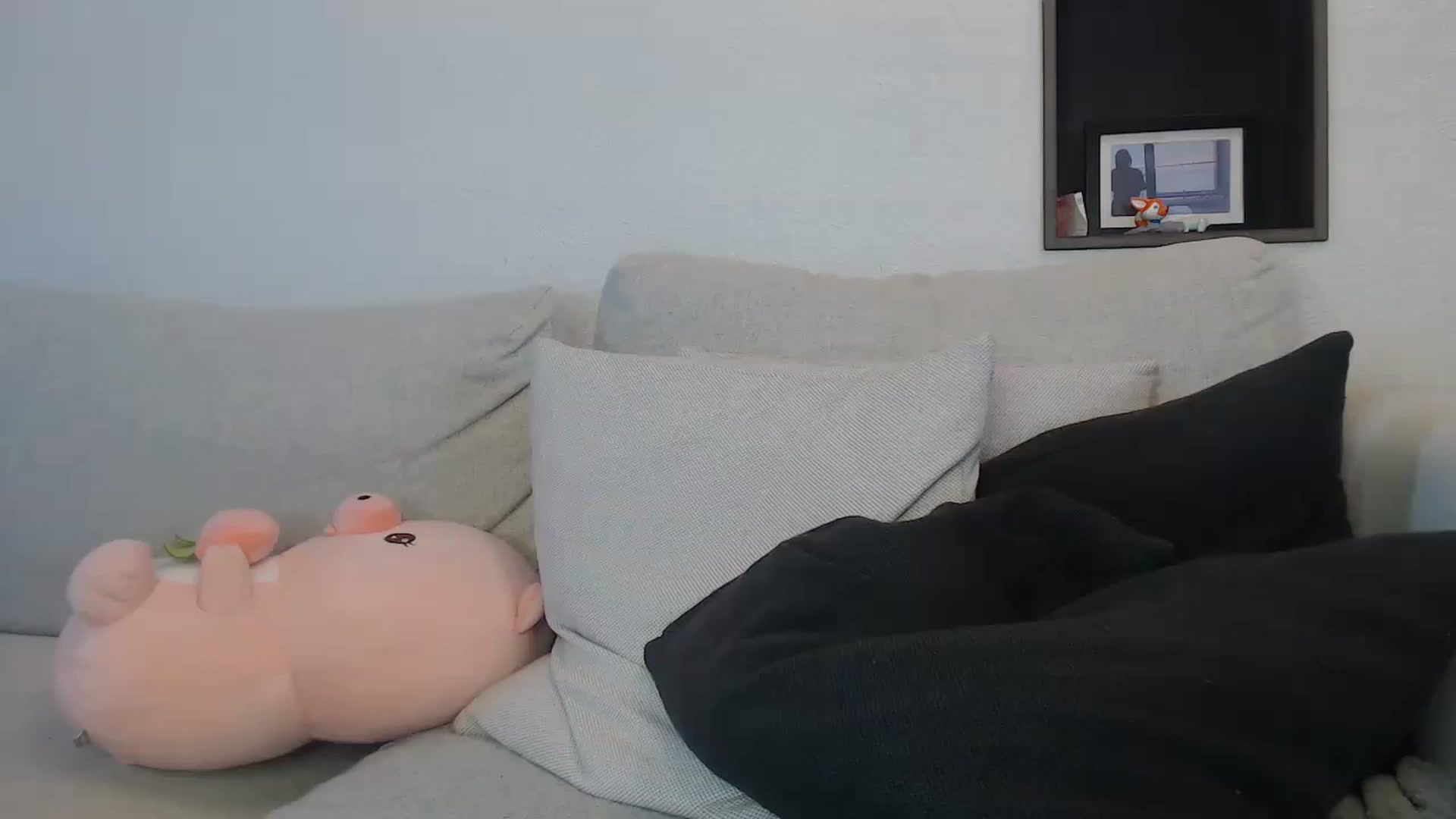 Gallery image thumbnail from Snake_lady's myfreecams stream on, 01/10/2024, 11:30 image 3 of 20