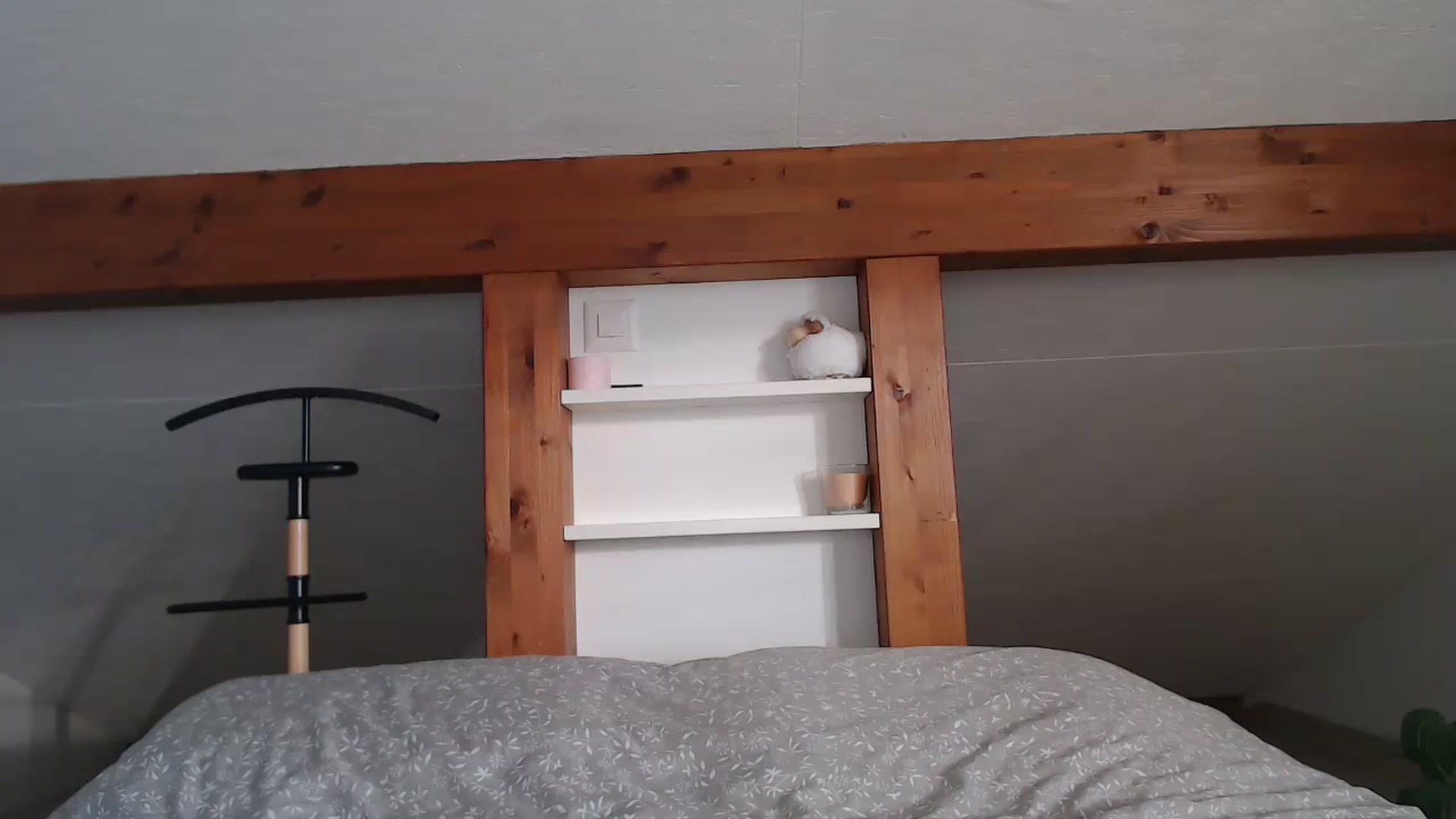 Gallery image thumbnail from Snake_lady's myfreecams stream on, 10/20/2024, 16:19 image 2 of 20