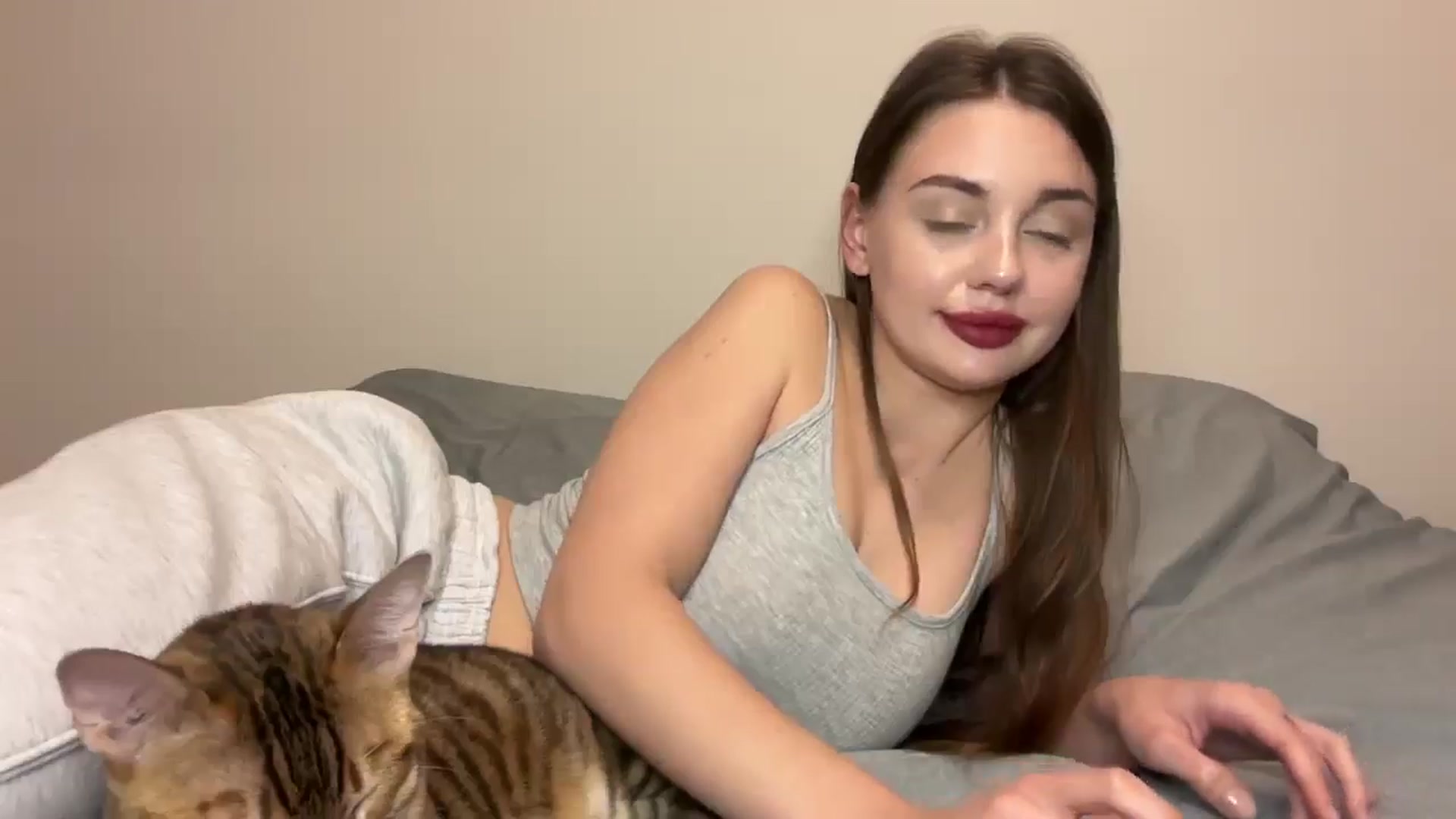 Gallery image thumbnail from Snake_lady's myfreecams stream on, 11/30/2025, 03:07 image 18 of 20