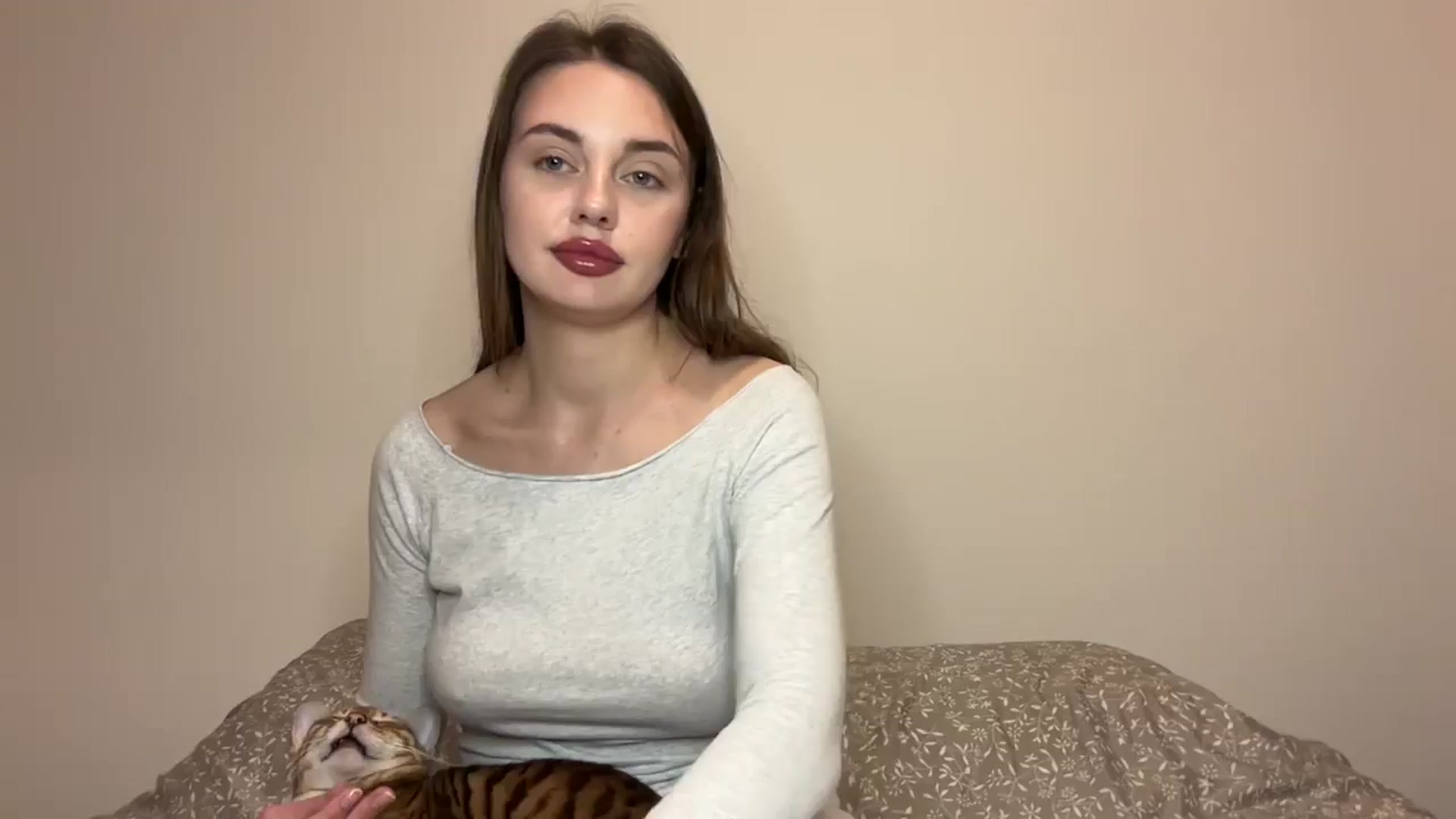 Gallery image thumbnail from Snake_lady's myfreecams stream on, 12/03/2025, 18:38 image 15 of 20
