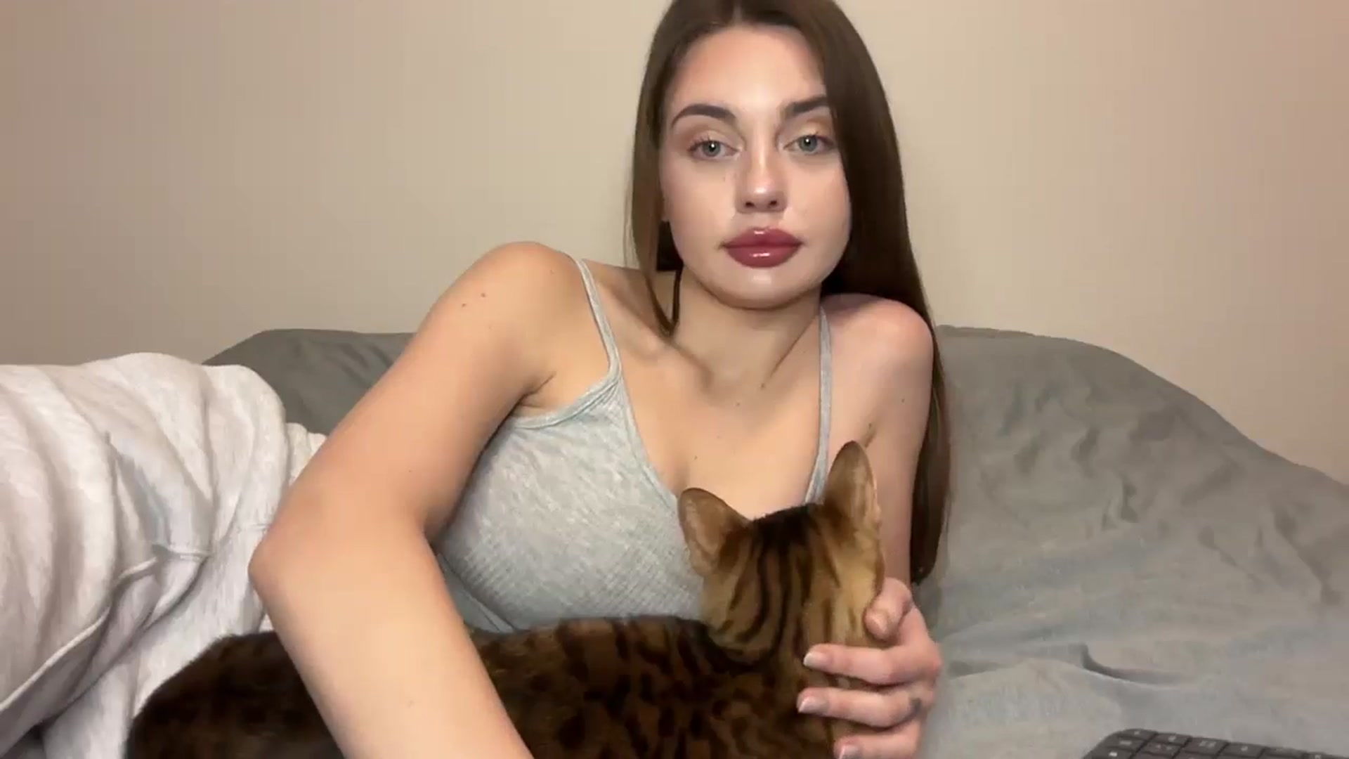 Gallery image thumbnail from Snake_lady's myfreecams stream on, 01/03/2026, 17:45 image 9 of 20