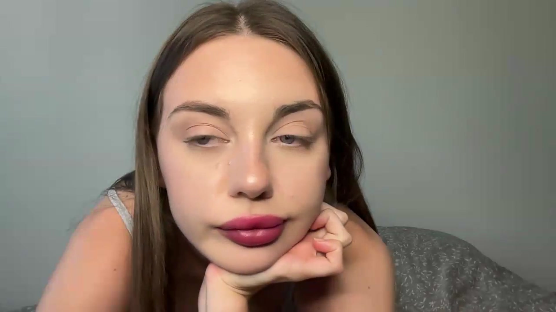 Gallery image thumbnail from Snake_lady's myfreecams stream on, 06/13/2026, 18:18 image 14 of 20