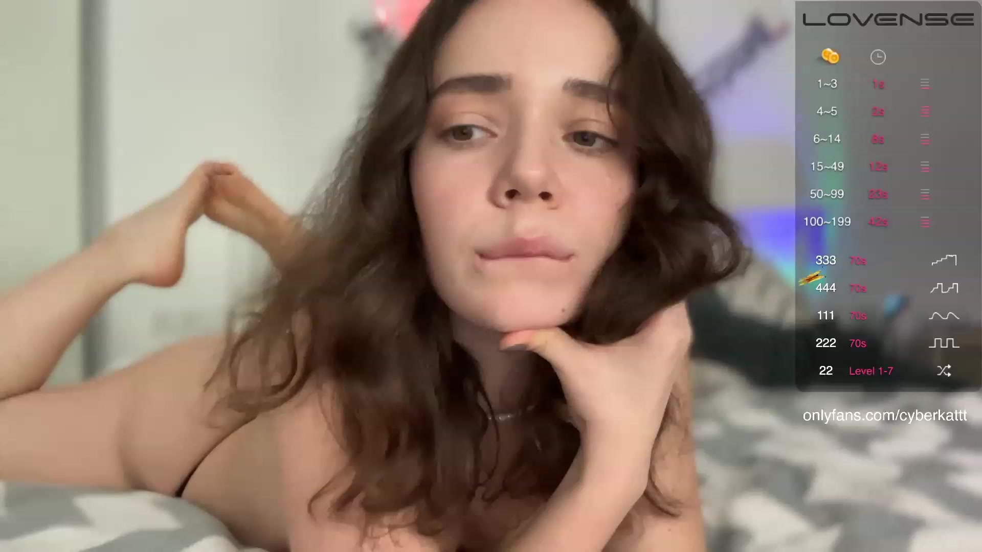 Gallery image thumbnail from SnarkyKatt's myfreecams stream on, 12/15/2022, 20:24 image 3 of 20