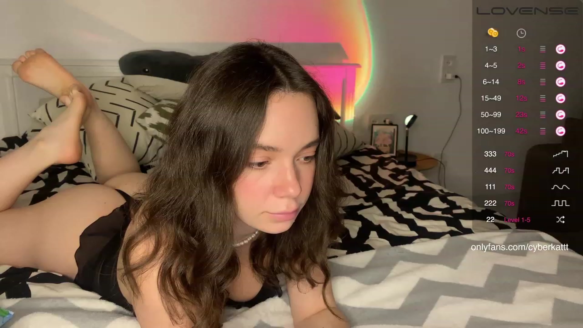 Gallery image thumbnail from SnarkyKatt's myfreecams stream on, 02/12/2023, 20:31 image 15 of 20