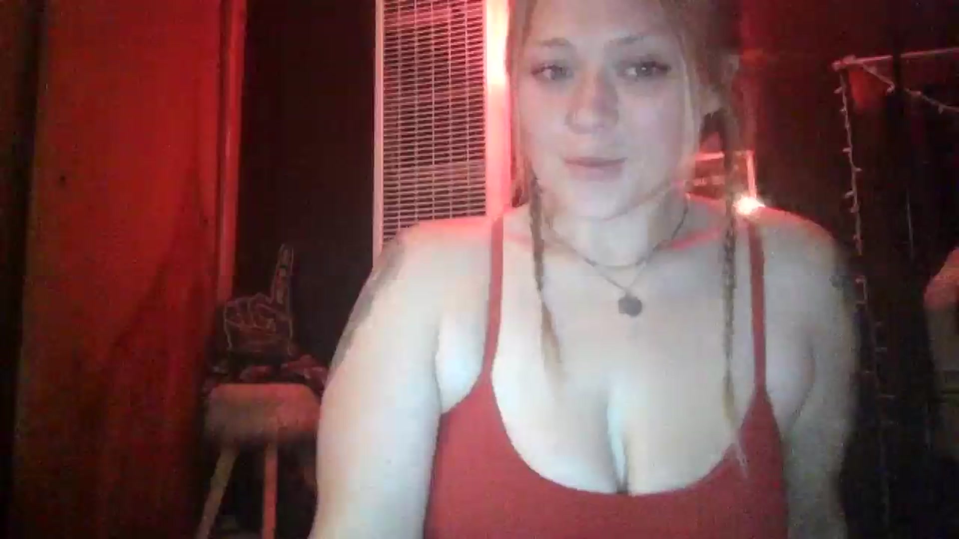 Gallery image thumbnail from SneakyAlice's myfreecams stream on, 10/30/2024, 19:50 image 10 of 20