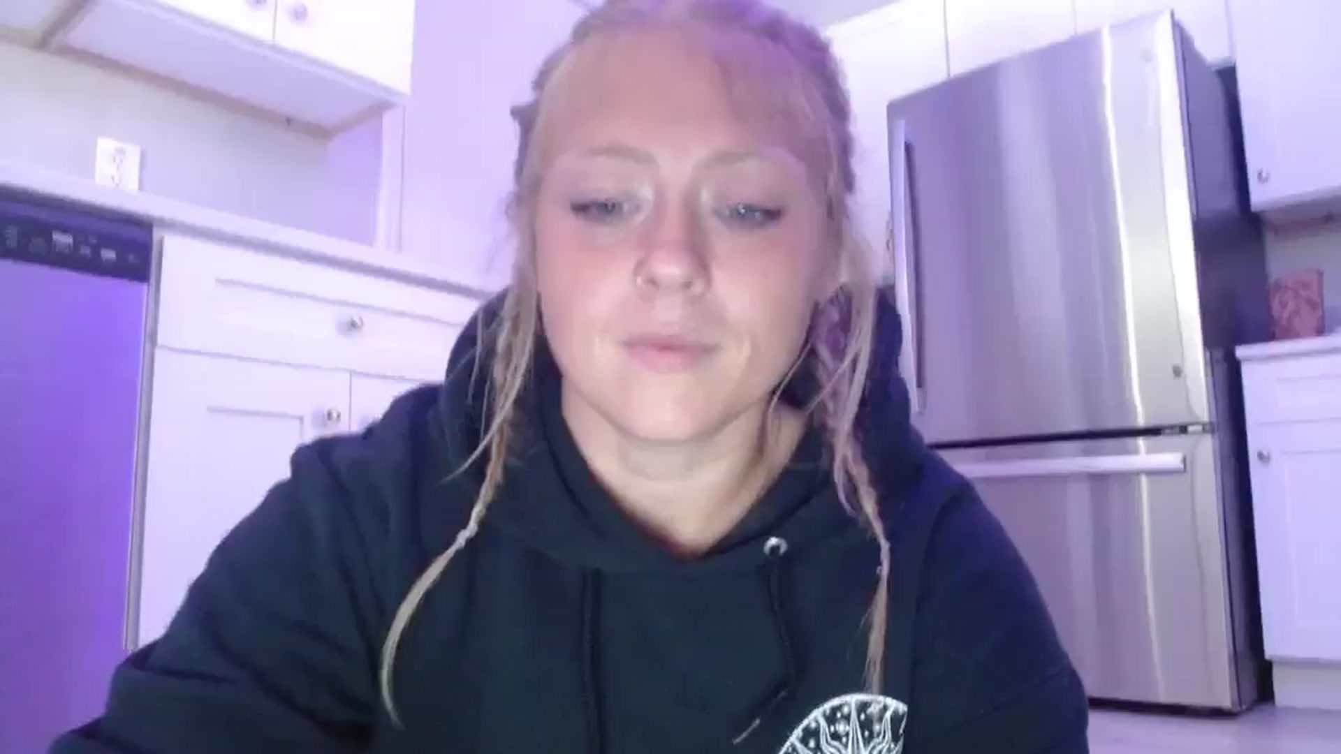 Gallery image thumbnail from SneakyAlice's myfreecams stream on, 07/23/2025, 21:05 image 18 of 20