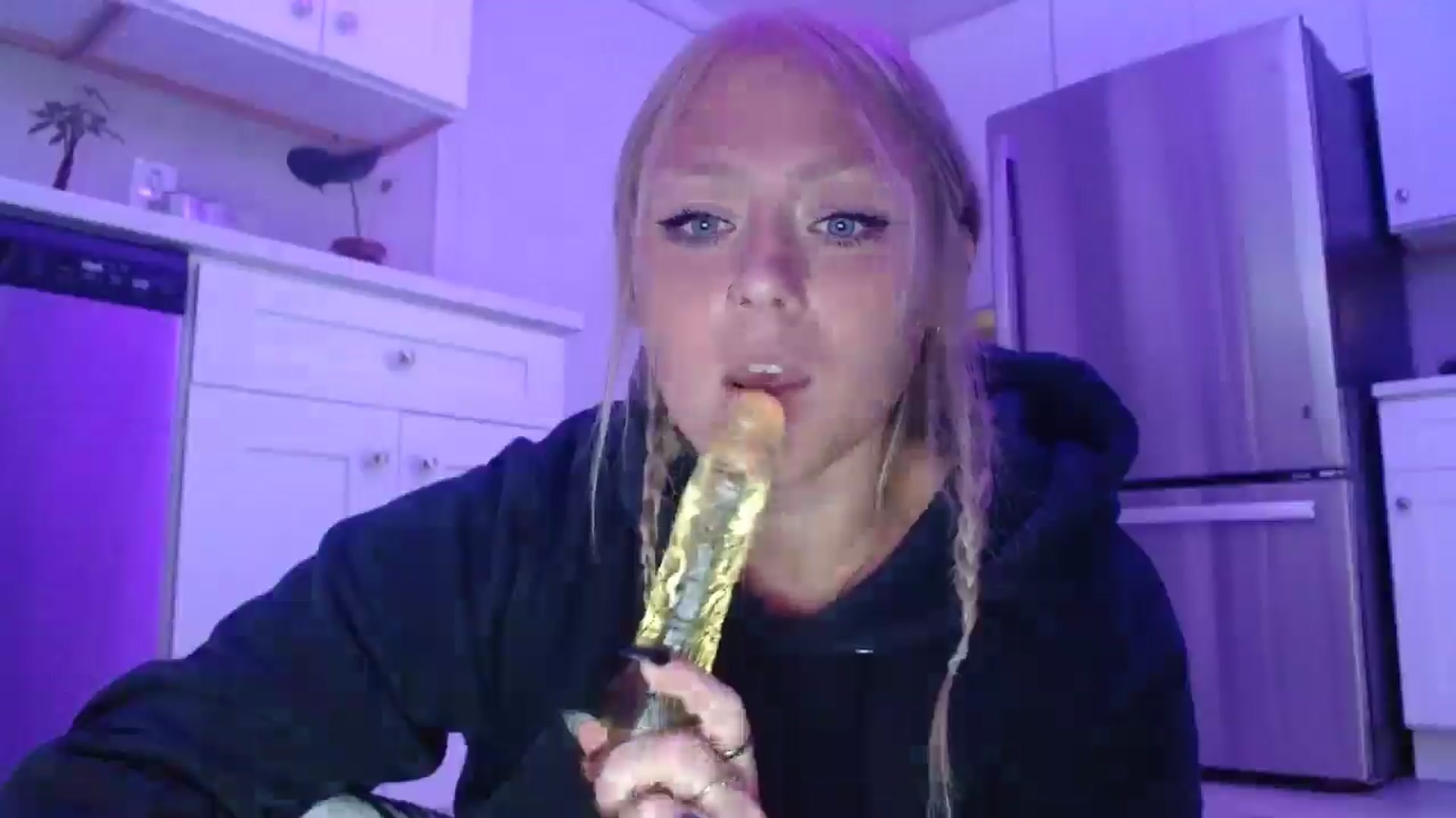 Gallery image thumbnail from SneakyAlice's myfreecams stream on, 07/28/2025, 22:00 image 19 of 20
