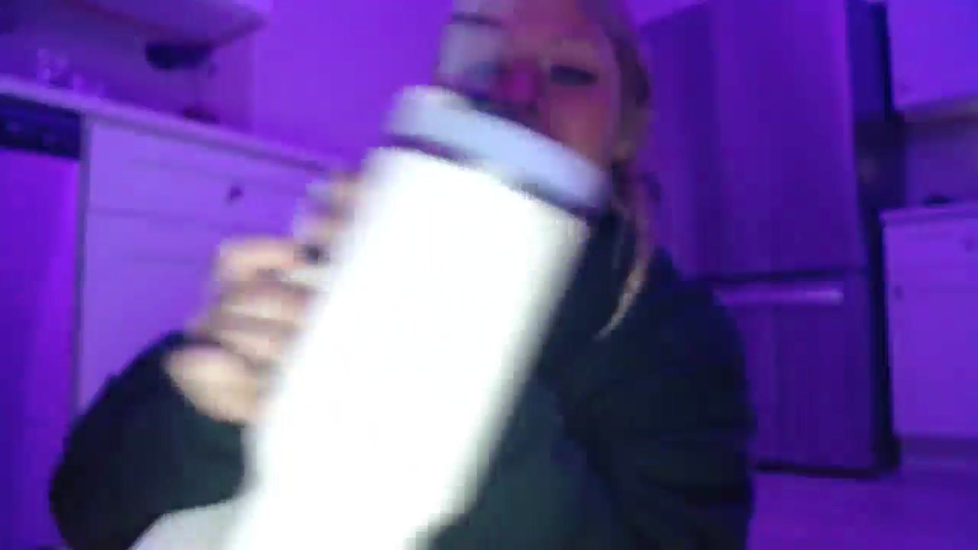 Gallery image thumbnail from SneakyAlice's myfreecams stream on, 07/29/2025, 01:39 image 11 of 20