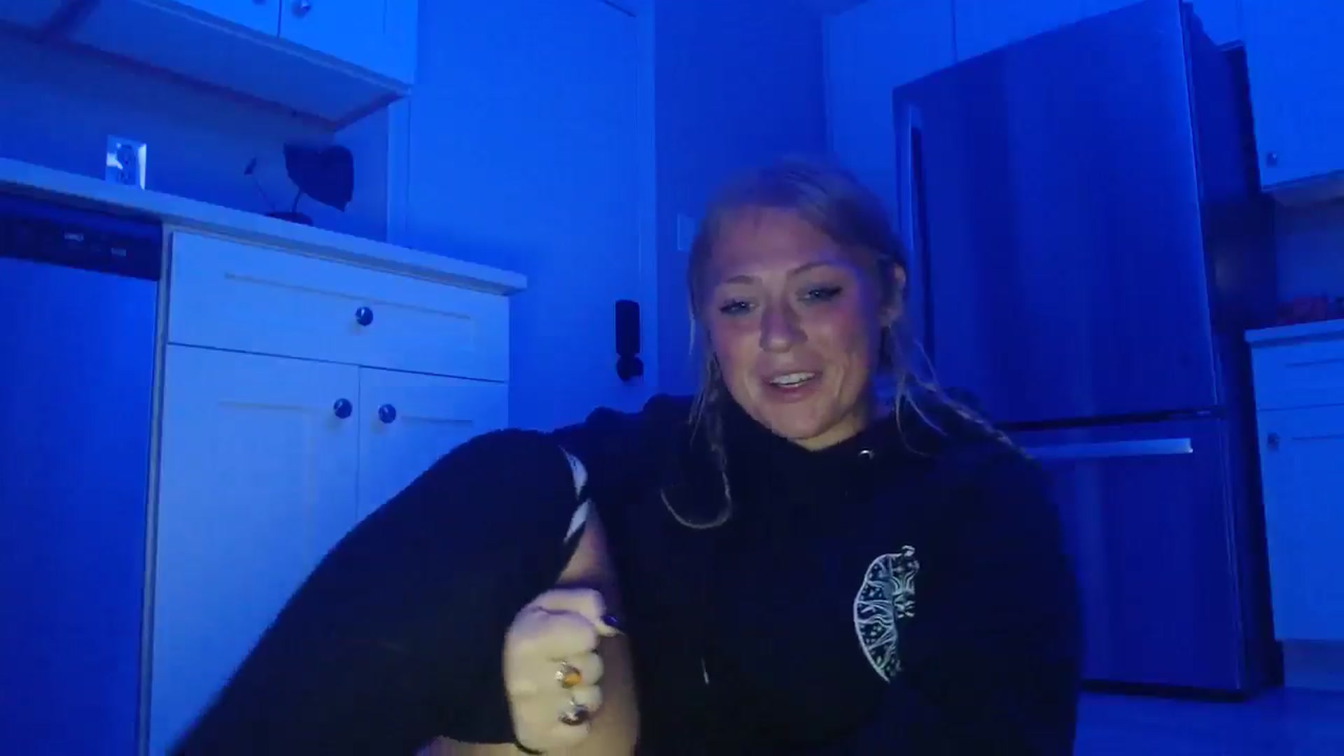Gallery image thumbnail from SneakyAlice's myfreecams stream on, 08/26/2025, 04:42 image 18 of 20