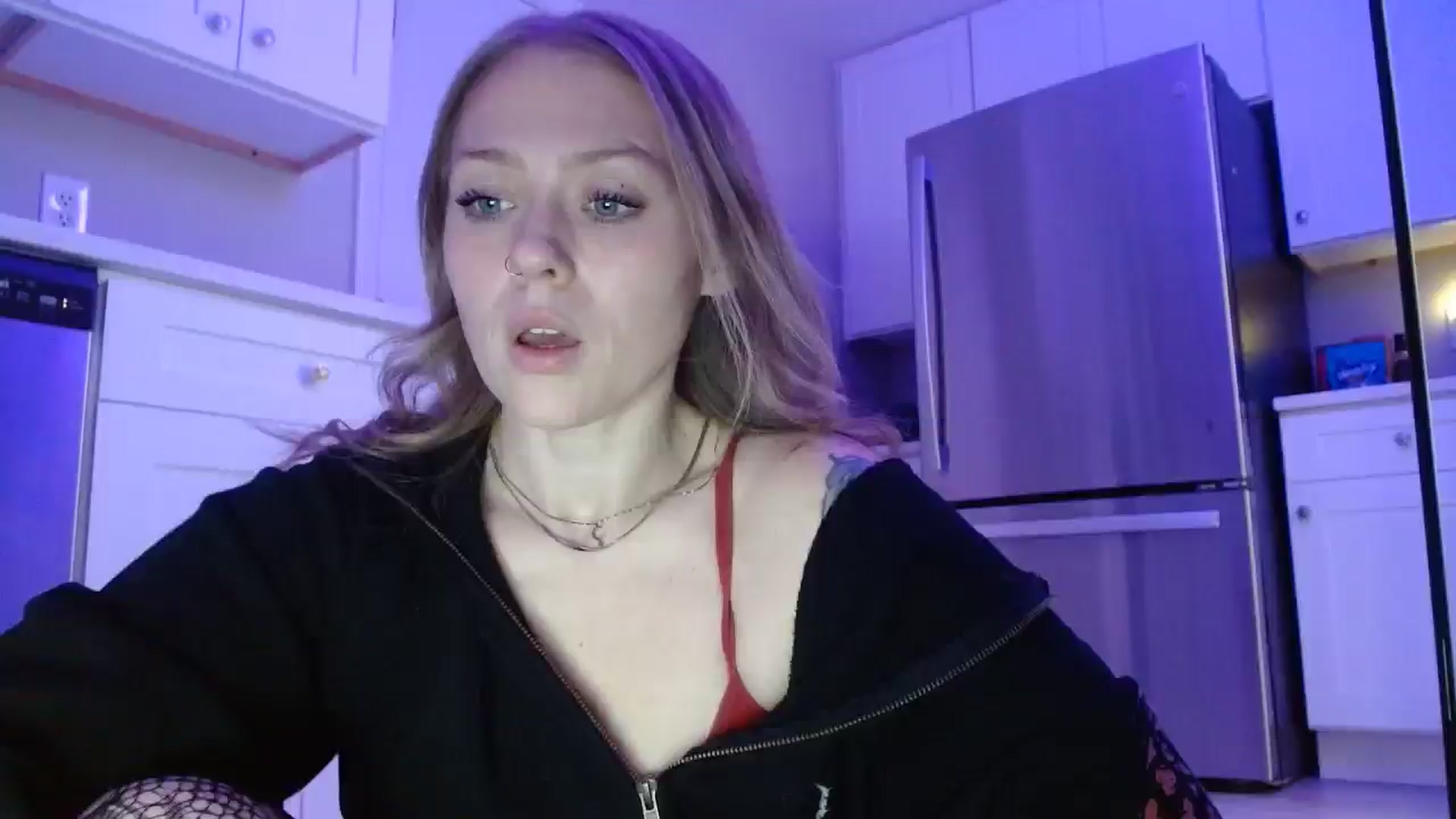 Gallery image thumbnail from SneakyAlice's myfreecams stream on, 02/24/2026, 19:53 image 5 of 20