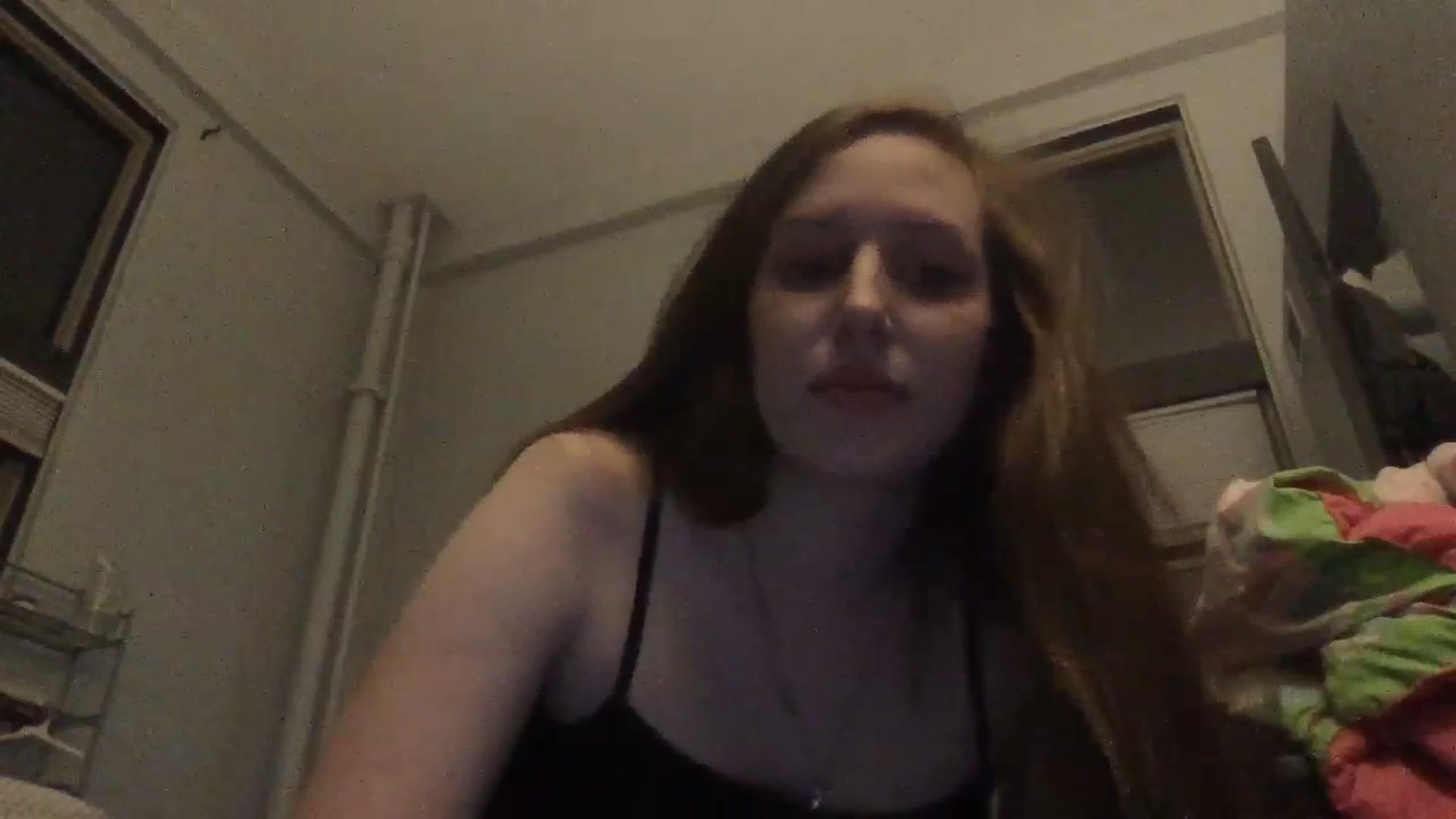 Gallery image thumbnail from SnoBunni1999's myfreecams stream on, 03/29/2024, 02:50 image 6 of 20