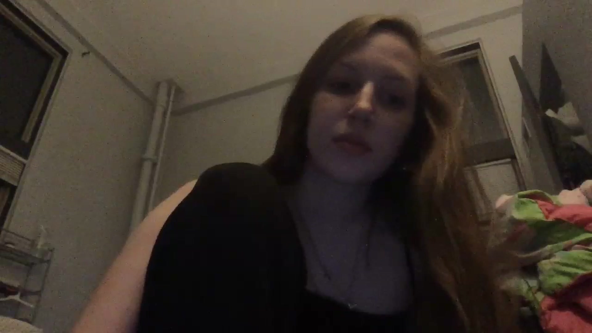Gallery image thumbnail from SnoBunni1999's myfreecams stream on, 03/29/2024, 02:50 image 7 of 20