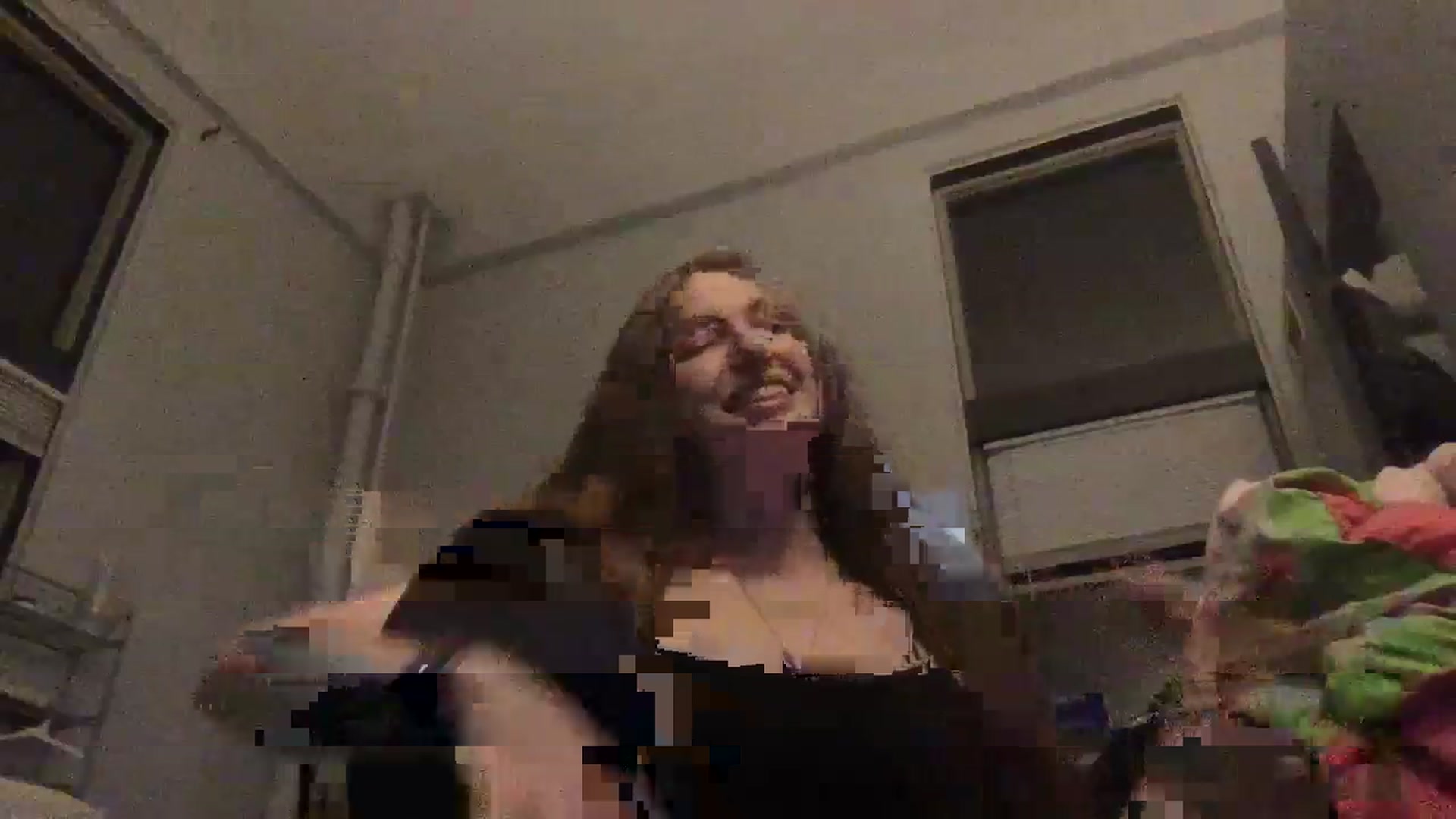 Gallery image thumbnail from SnoBunni1999's myfreecams stream on, 03/29/2024, 02:50 image 12 of 20