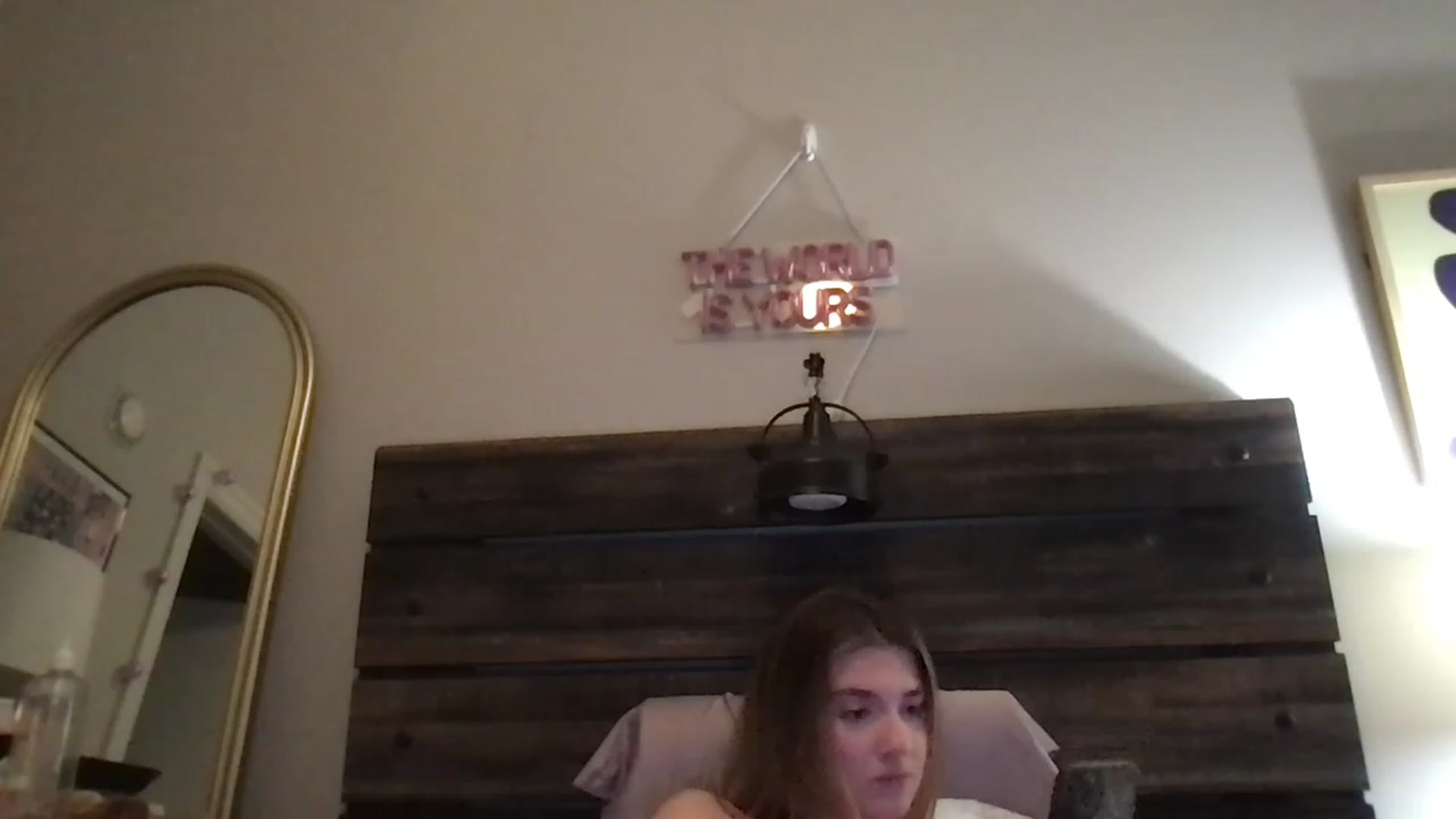 Gallery image thumbnail from SnowBunny1999's myfreecams stream on, 11/14/2022, 20:36 image 15 of 20