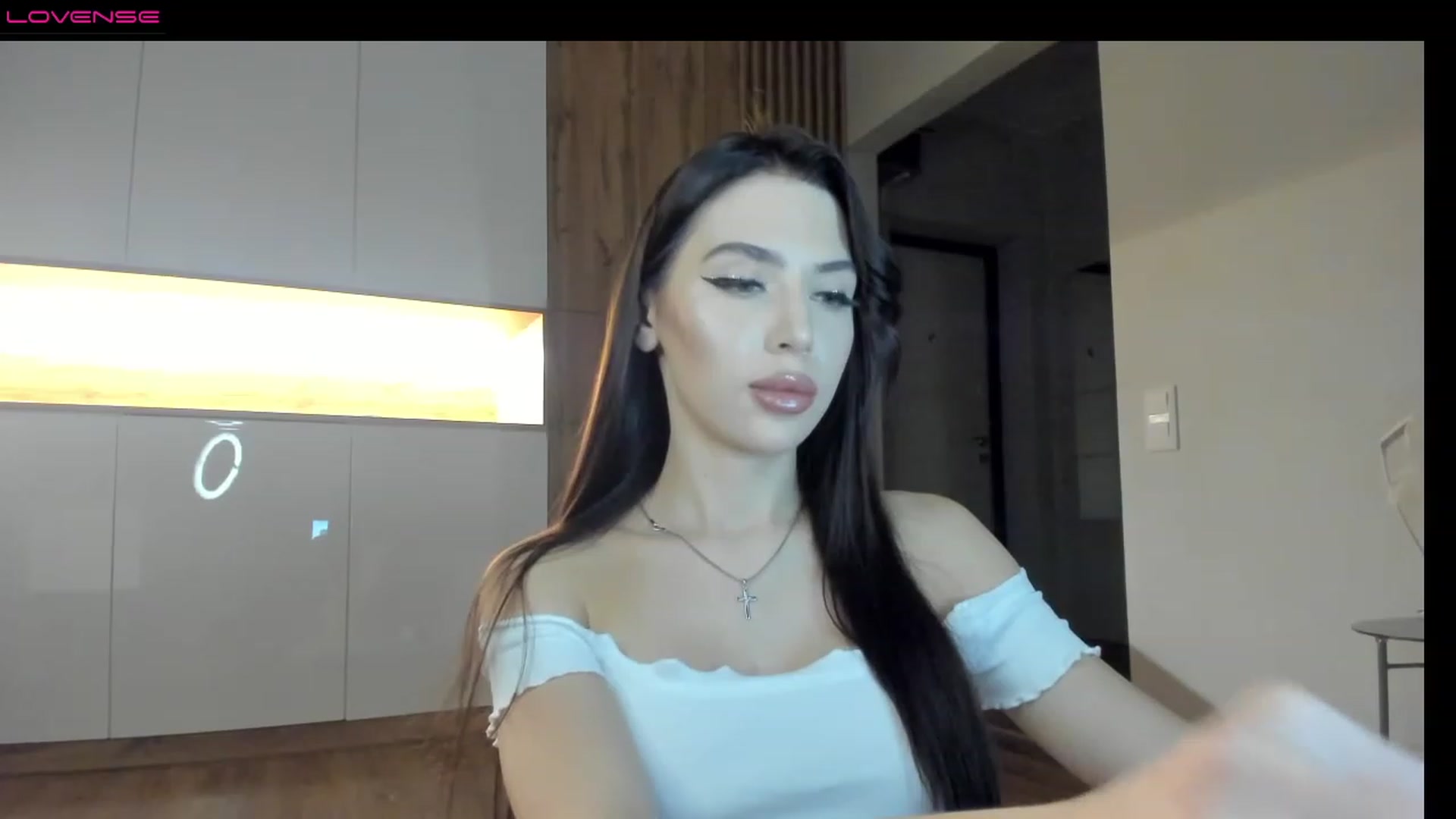 Gallery image thumbnail from SnowKate_'s myfreecams stream on, 12/18/2022, 18:00 image 11 of 20