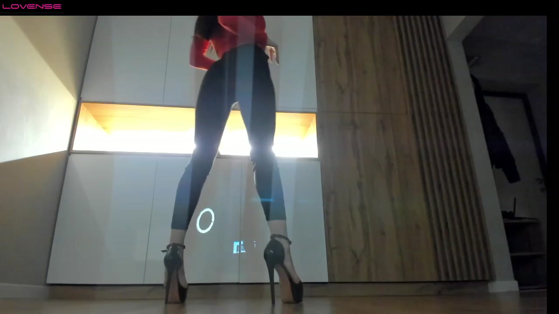 Gallery image thumbnail from SnowKate_'s myfreecams stream on, 12/20/2022, 22:33 image 9 of 20