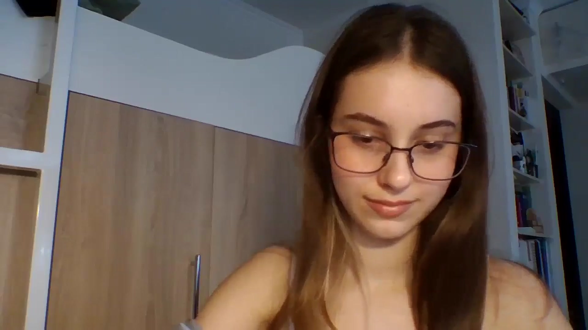 Gallery image thumbnail from SnowKittie's myfreecams stream on, 03/05/2026, 08:43 image 10 of 20