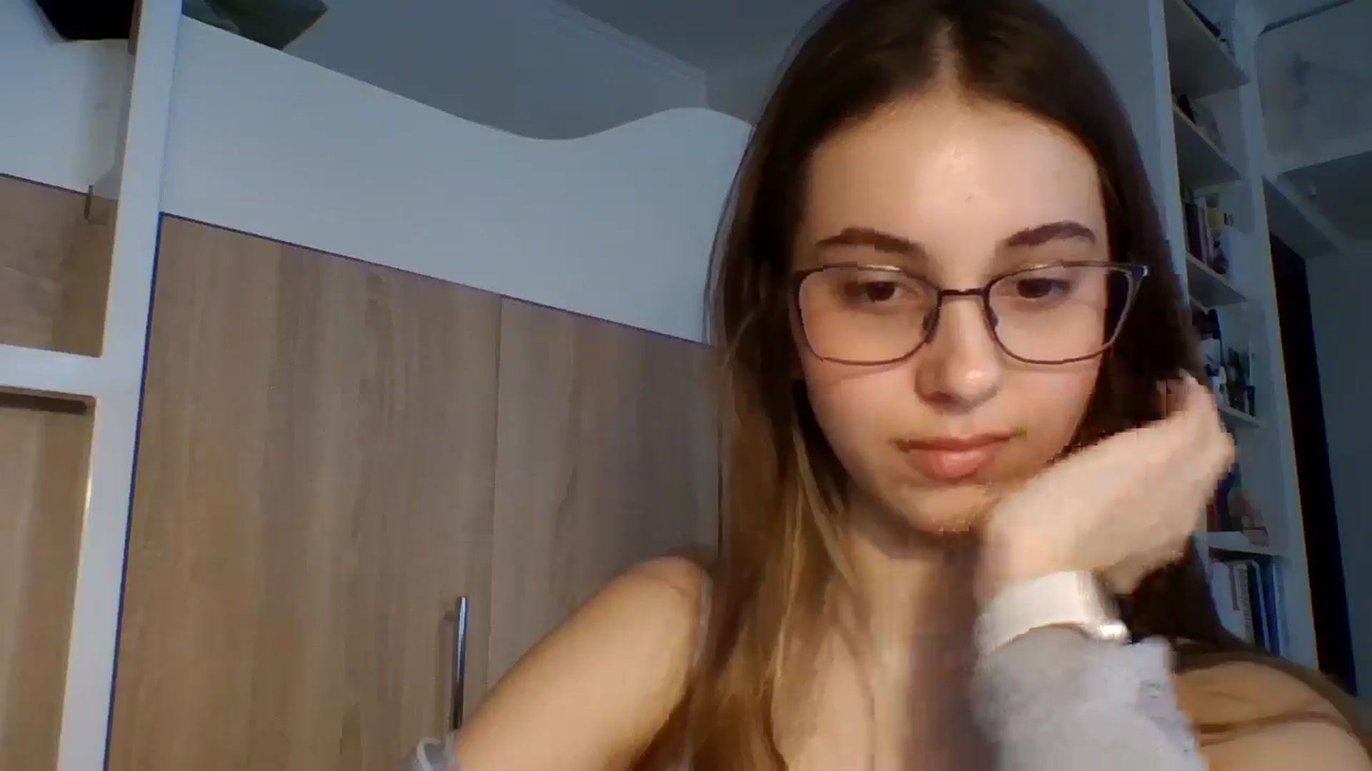 Gallery image thumbnail from SnowKittie's myfreecams stream on, 03/05/2026, 08:43 image 9 of 20