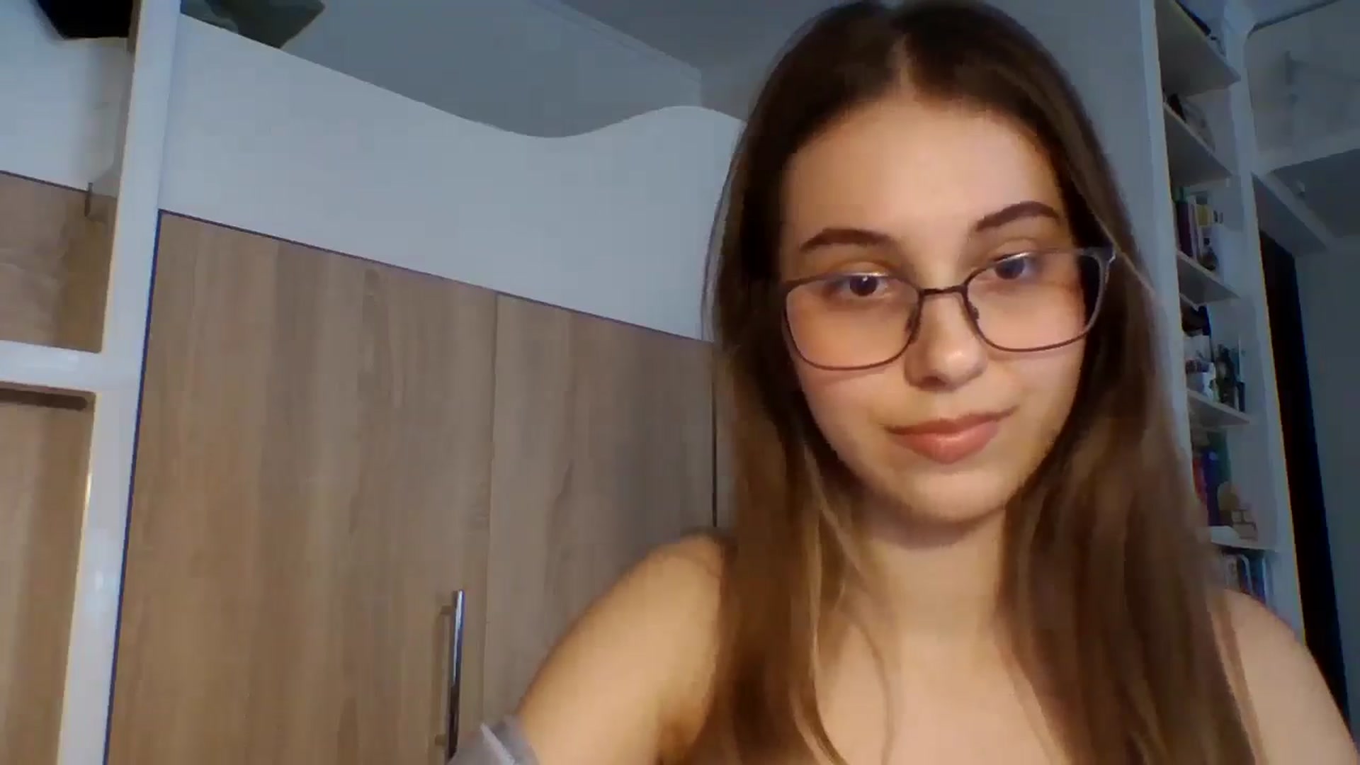 Gallery image thumbnail from SnowKittie's myfreecams stream on, 03/05/2026, 08:43 image 6 of 20