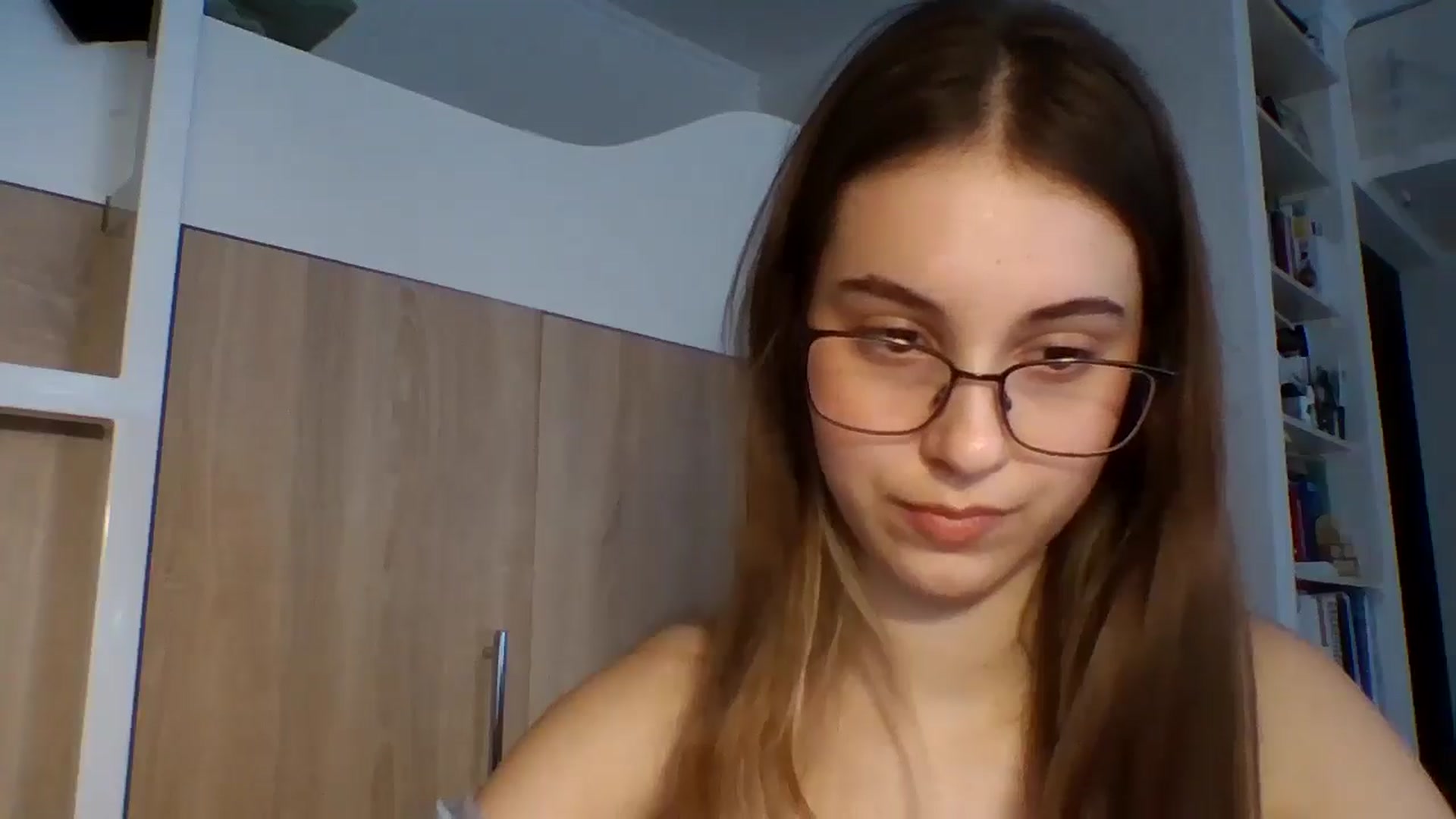 Gallery image thumbnail from SnowKittie's myfreecams stream on, 03/05/2026, 08:43 image 15 of 20