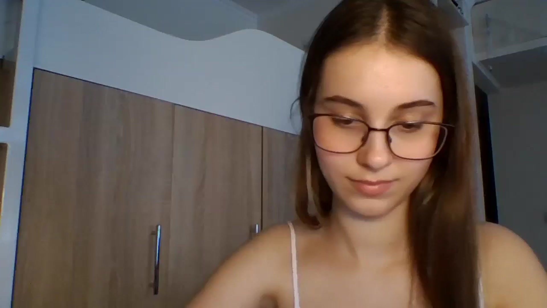 Gallery image thumbnail from SnowKittie's myfreecams stream on, 03/05/2026, 12:05 image 1 of 20