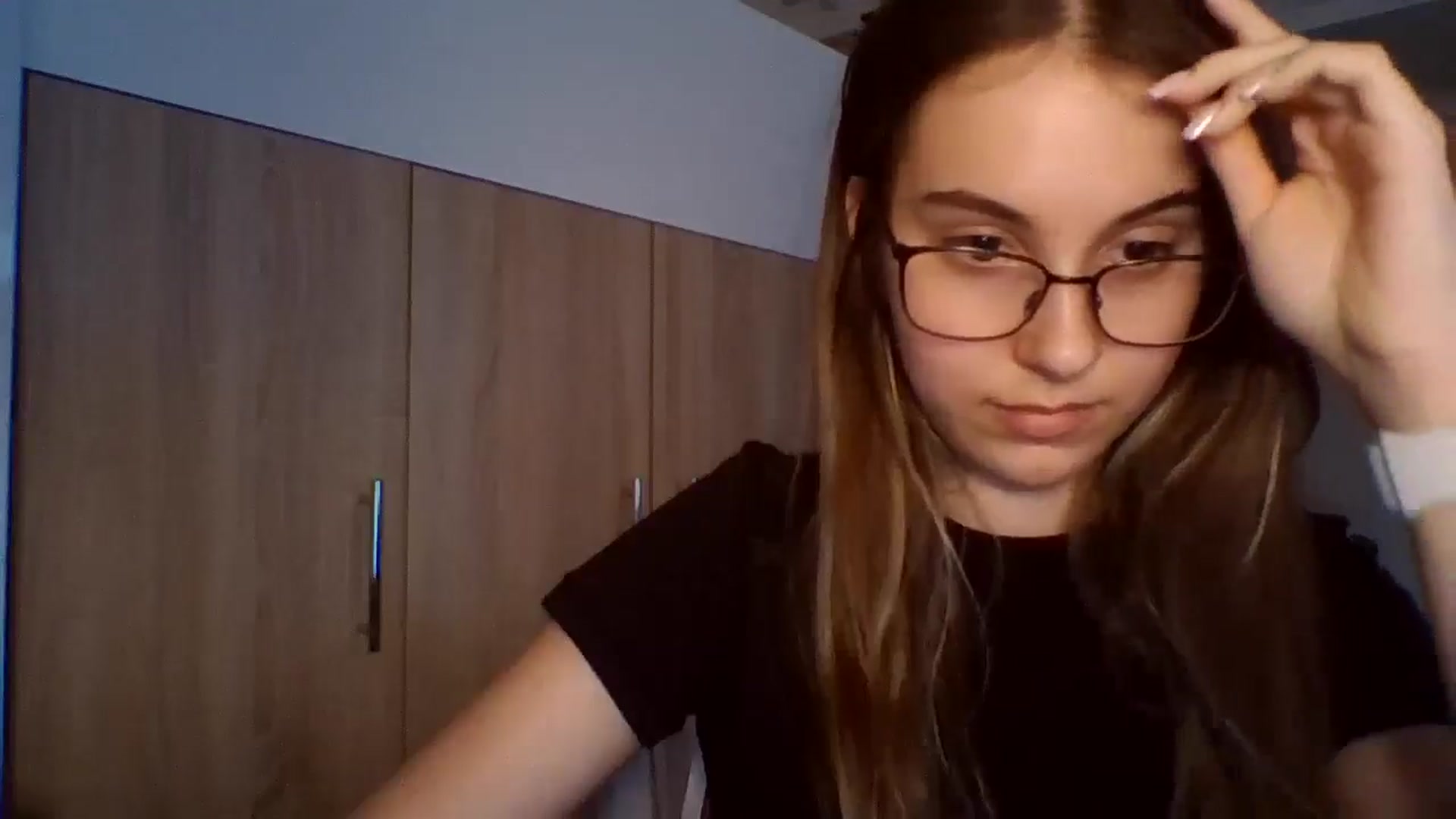 Gallery image thumbnail from SnowKittie's myfreecams stream on, 03/10/2026, 12:40 image 20 of 20