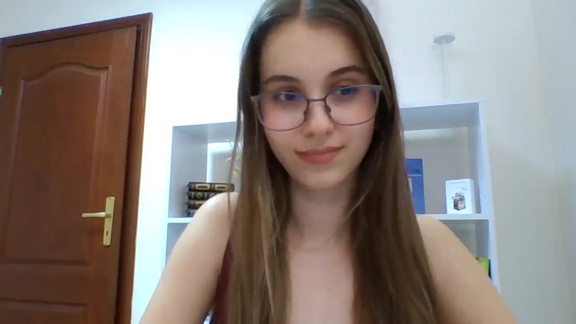 Gallery image thumbnail from SnowKittie's myfreecams stream on, 03/11/2026, 16:28 image 14 of 20