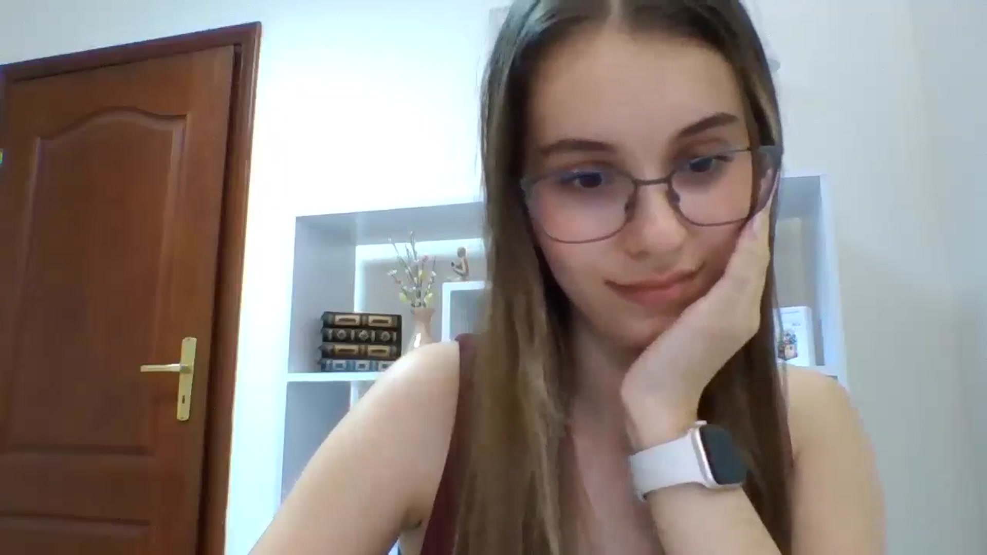 Gallery image thumbnail from SnowKittie's myfreecams stream on, 03/11/2026, 16:28 image 18 of 20