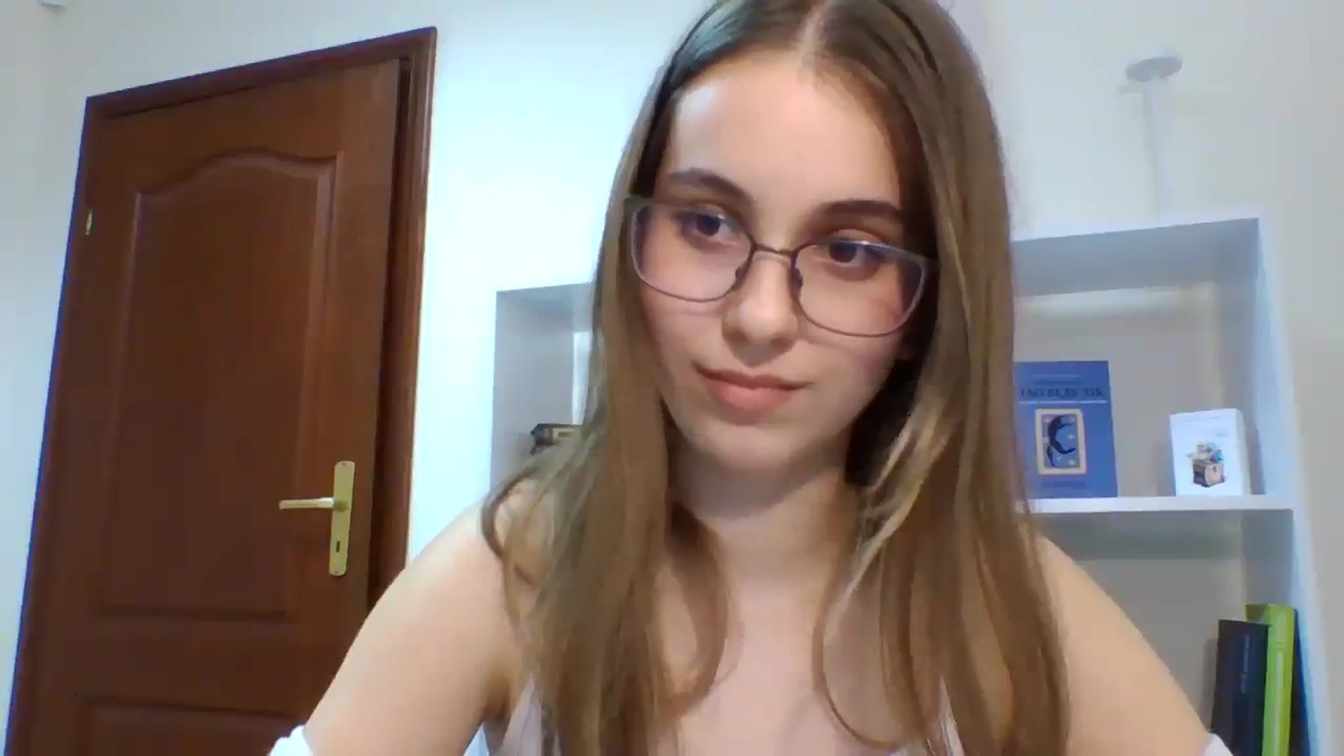Gallery image thumbnail from SnowKittie's myfreecams stream on, 03/14/2026, 12:52 image 17 of 20