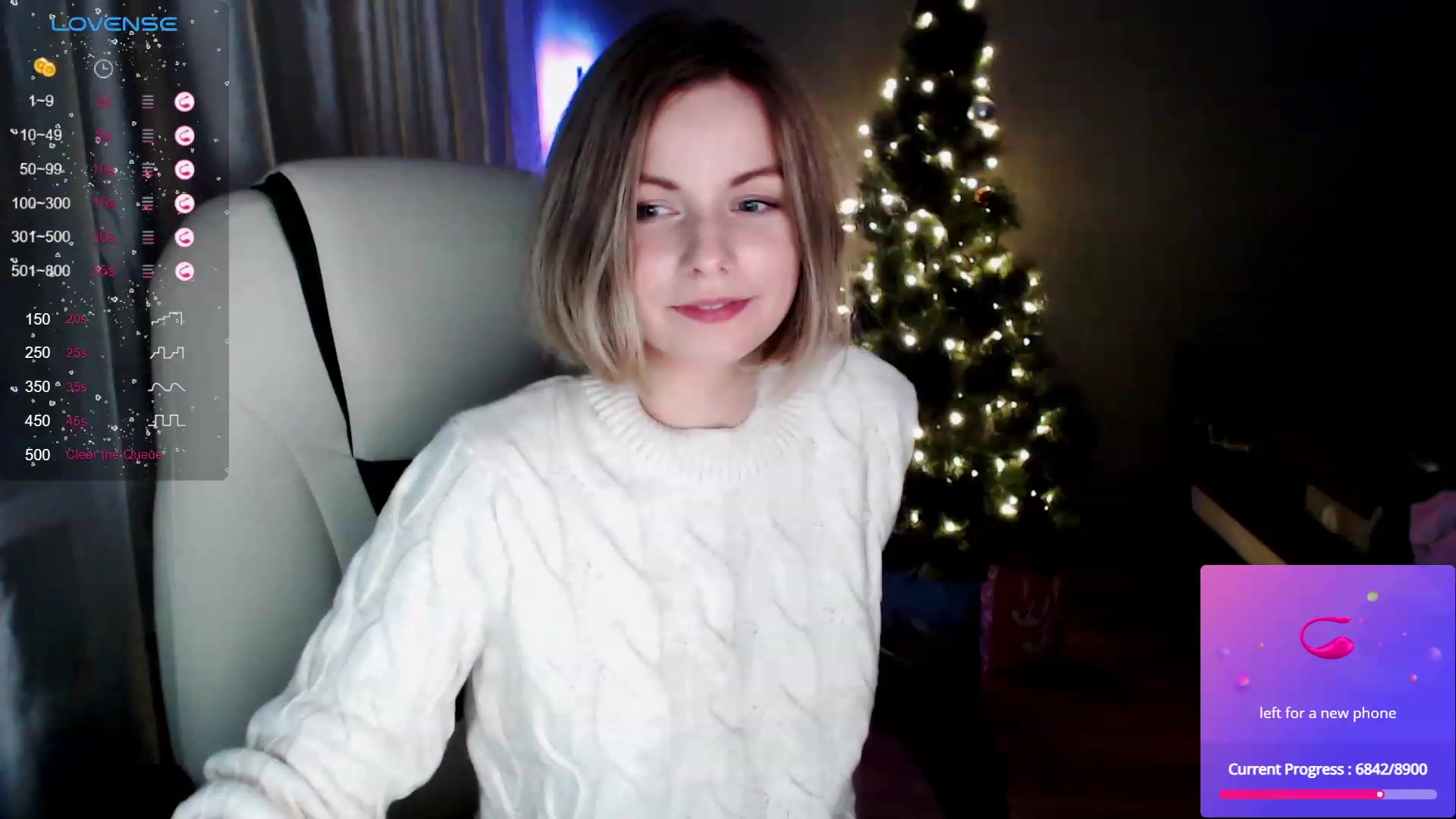 Gallery image thumbnail from SnowPanda's myfreecams stream on, 12/19/2023, 18:50 image 7 of 20