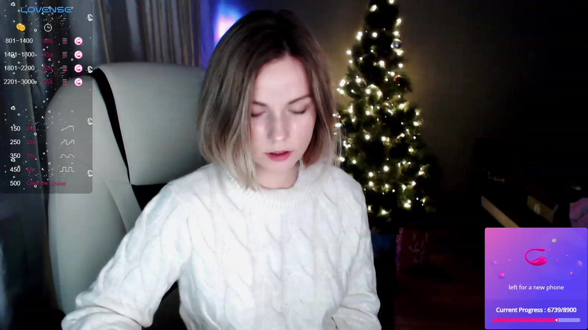 Gallery image thumbnail from SnowPanda's myfreecams stream on, 12/19/2023, 18:50 image 3 of 20