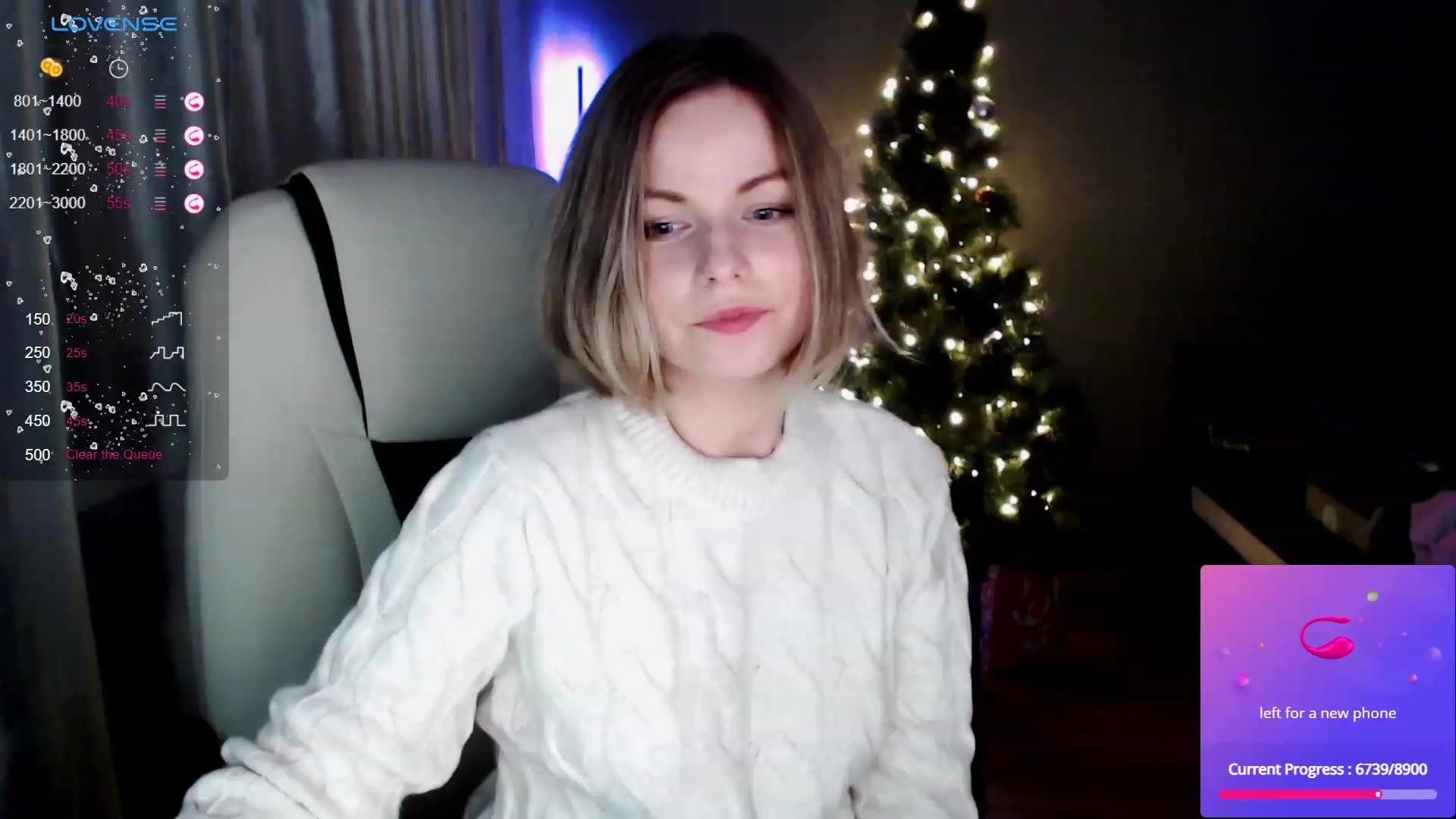 Gallery image thumbnail from SnowPanda's myfreecams stream on, 12/19/2023, 18:50 image 1 of 20
