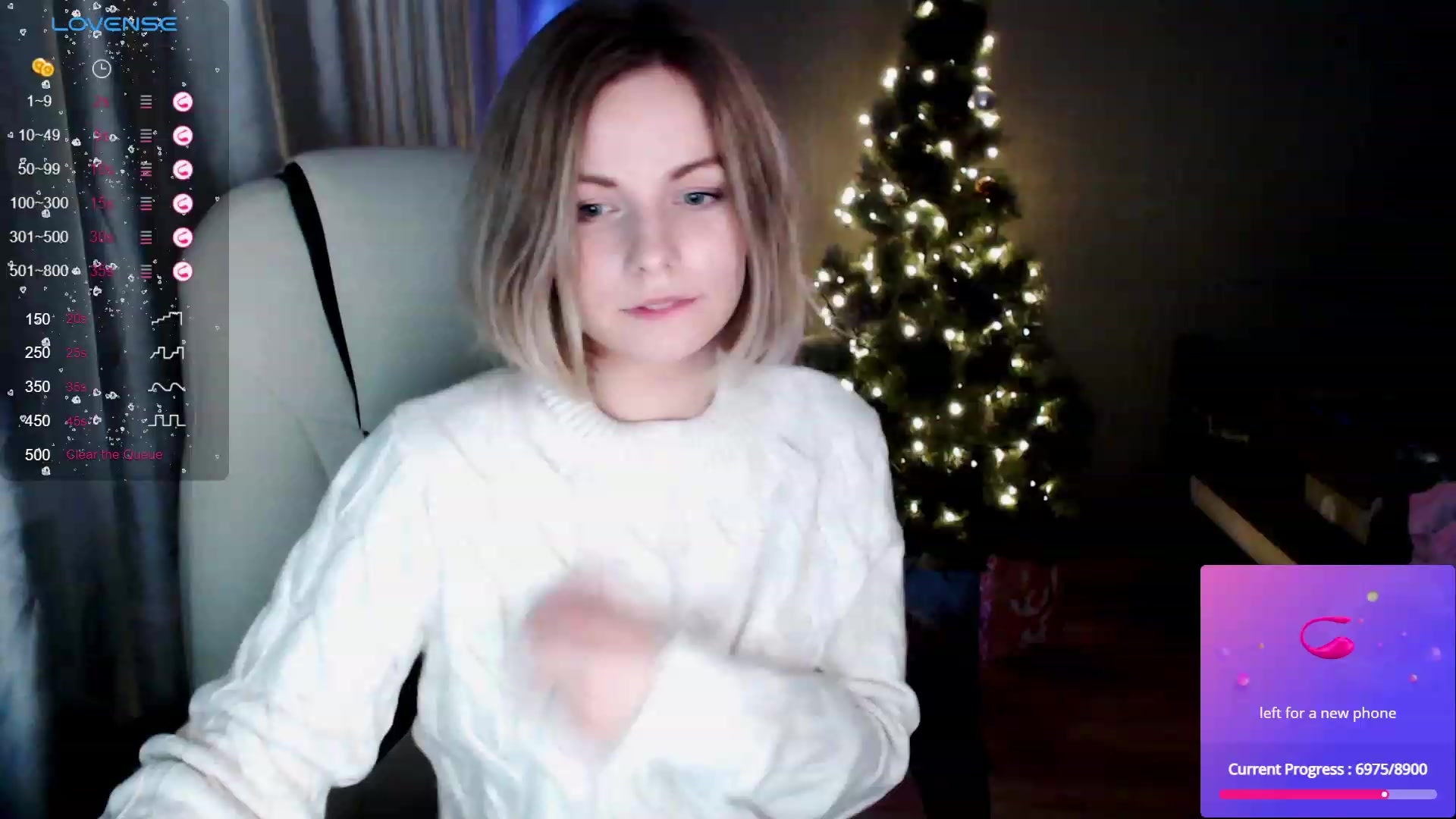 Gallery image thumbnail from SnowPanda's myfreecams stream on, 12/19/2023, 18:50 image 16 of 20