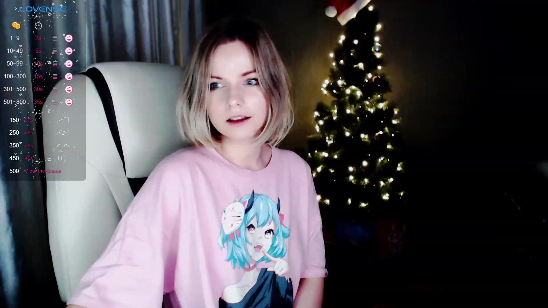 Gallery image thumbnail from SnowPanda's myfreecams stream on, 12/25/2023, 20:12 image 2 of 20