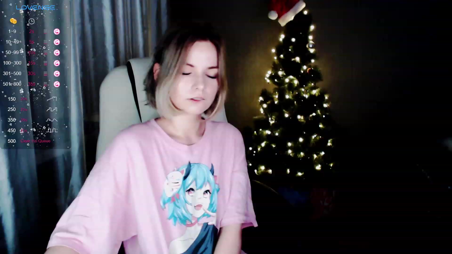 Gallery image thumbnail from SnowPanda's myfreecams stream on, 12/25/2023, 20:12 image 14 of 20