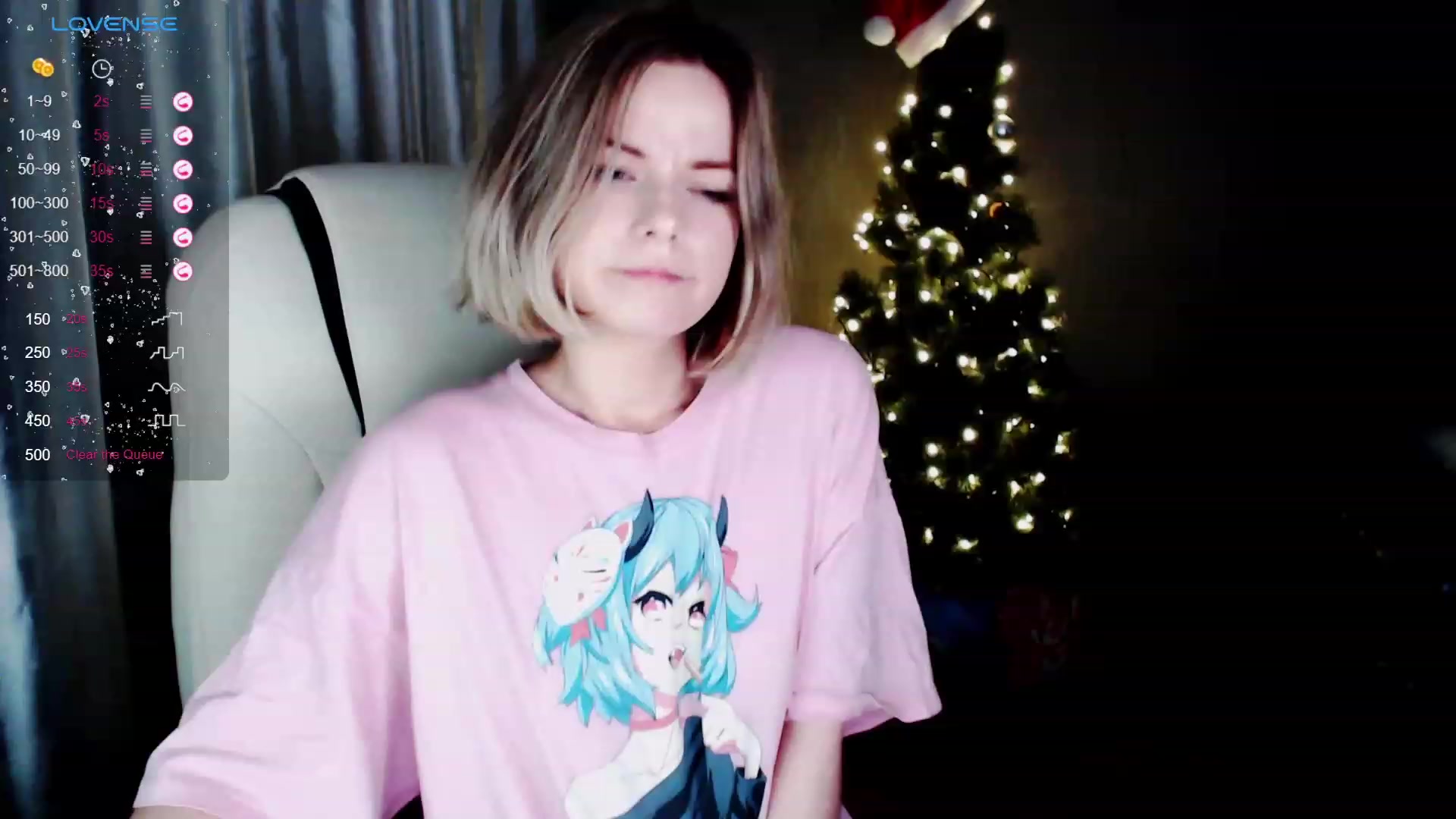 Gallery image thumbnail from SnowPanda's myfreecams stream on, 12/25/2023, 20:12 image 1 of 20